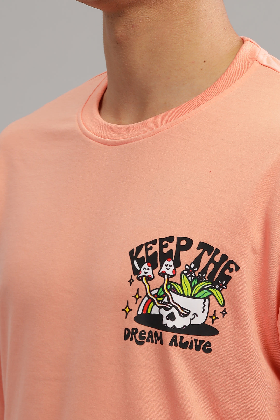 Coral Oversized "Keep The Dream Alive" T-Shirt