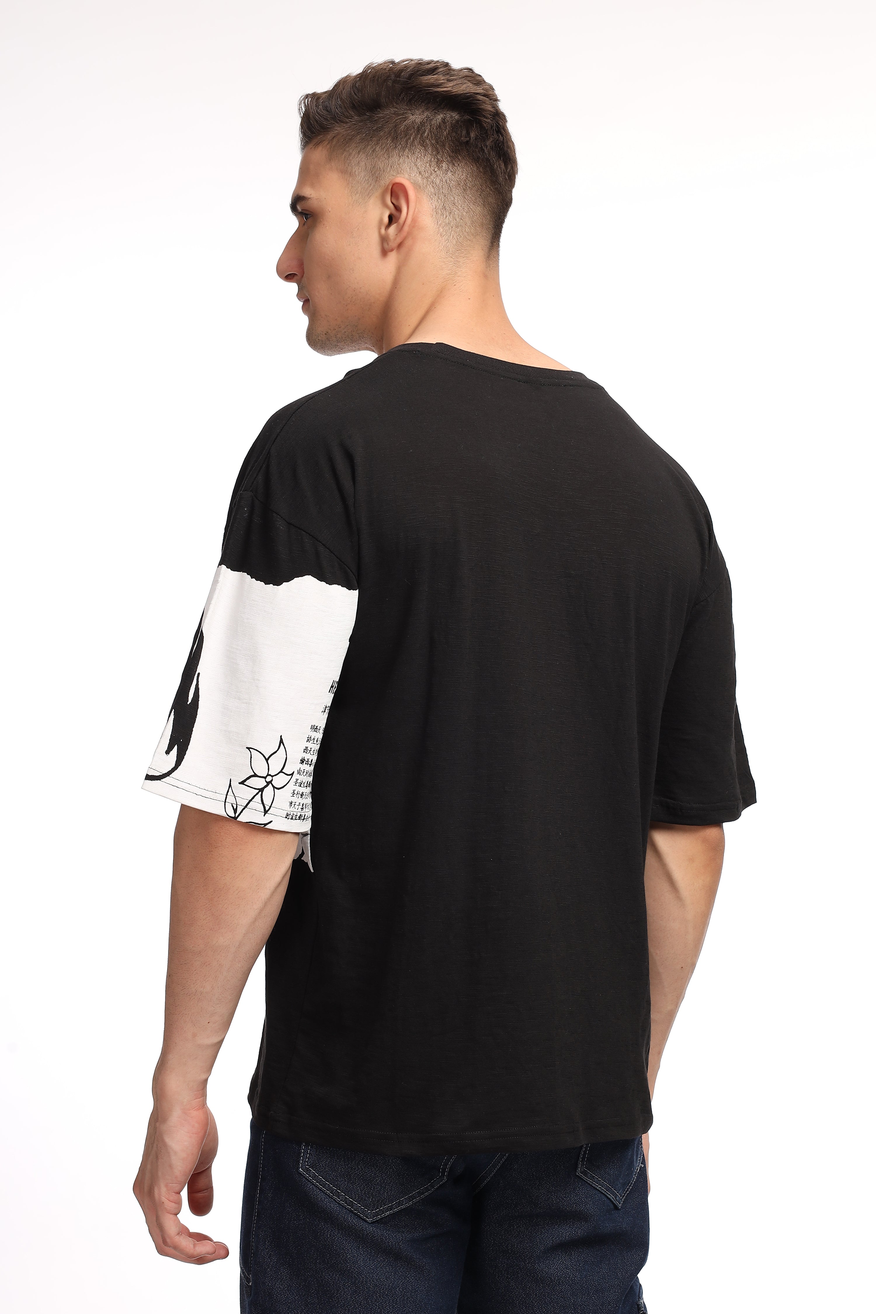 Black White Oversized Graphic Print T-Shirt