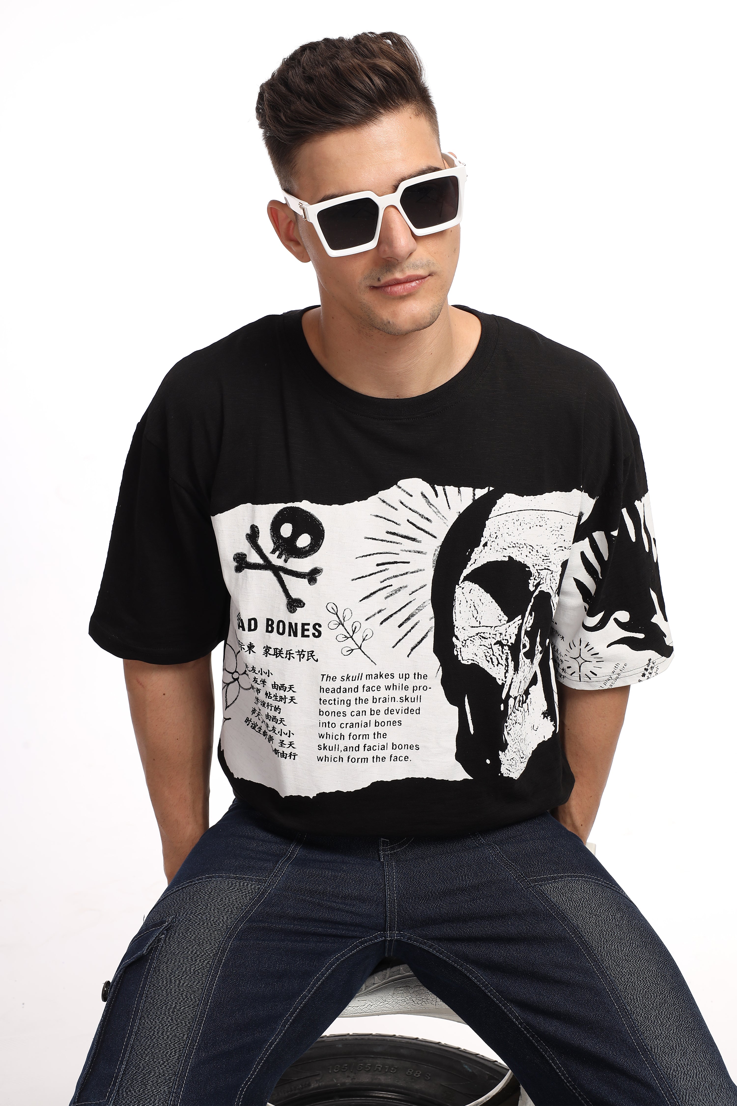 Black White Oversized Graphic Print T-Shirt