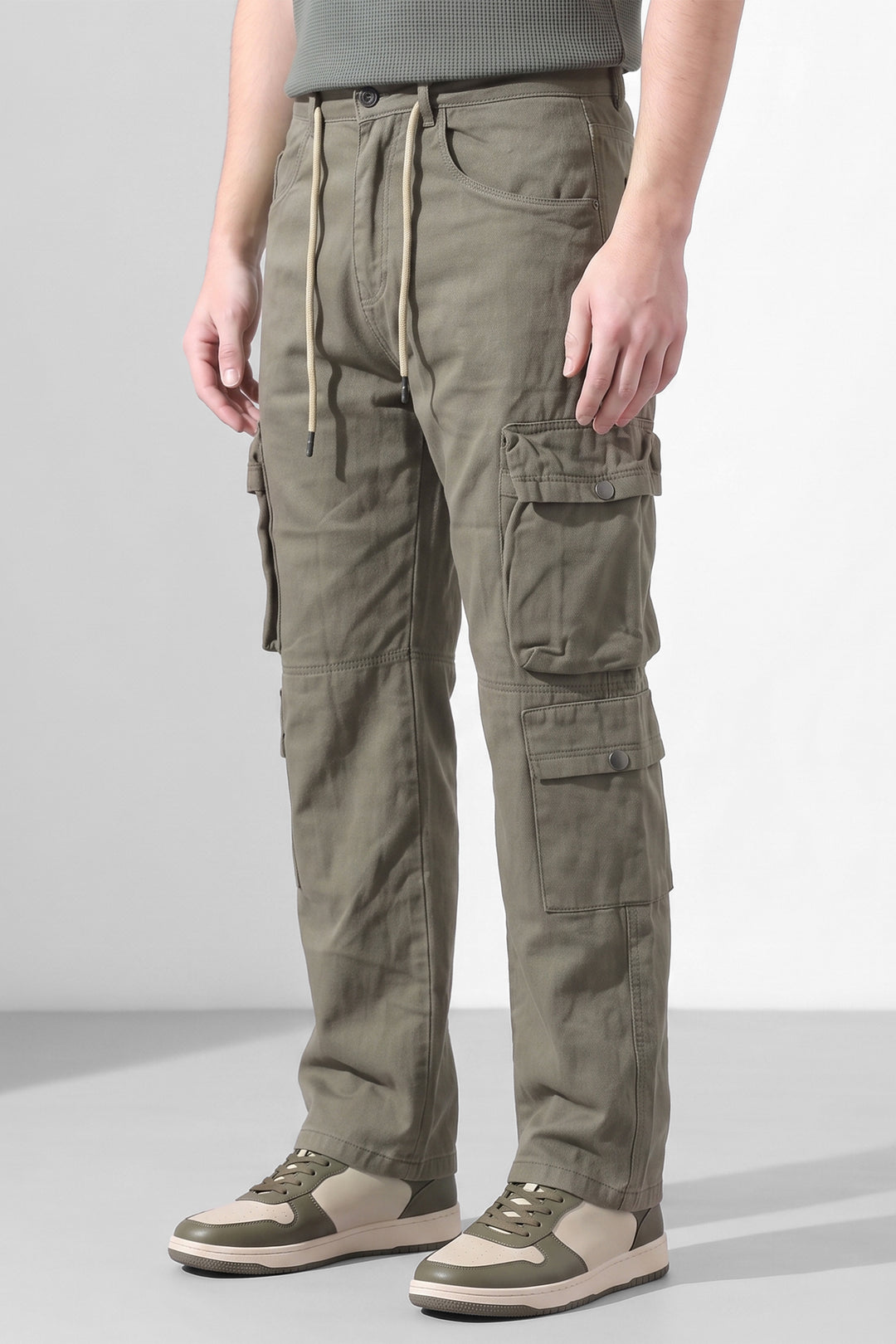 Light Green Mens Solid 8-Pocket Cotton Cargo Pant