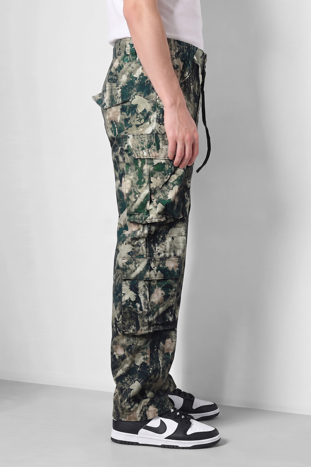 Green & Beige Camouflage 8-Pocket Cargo Trousers