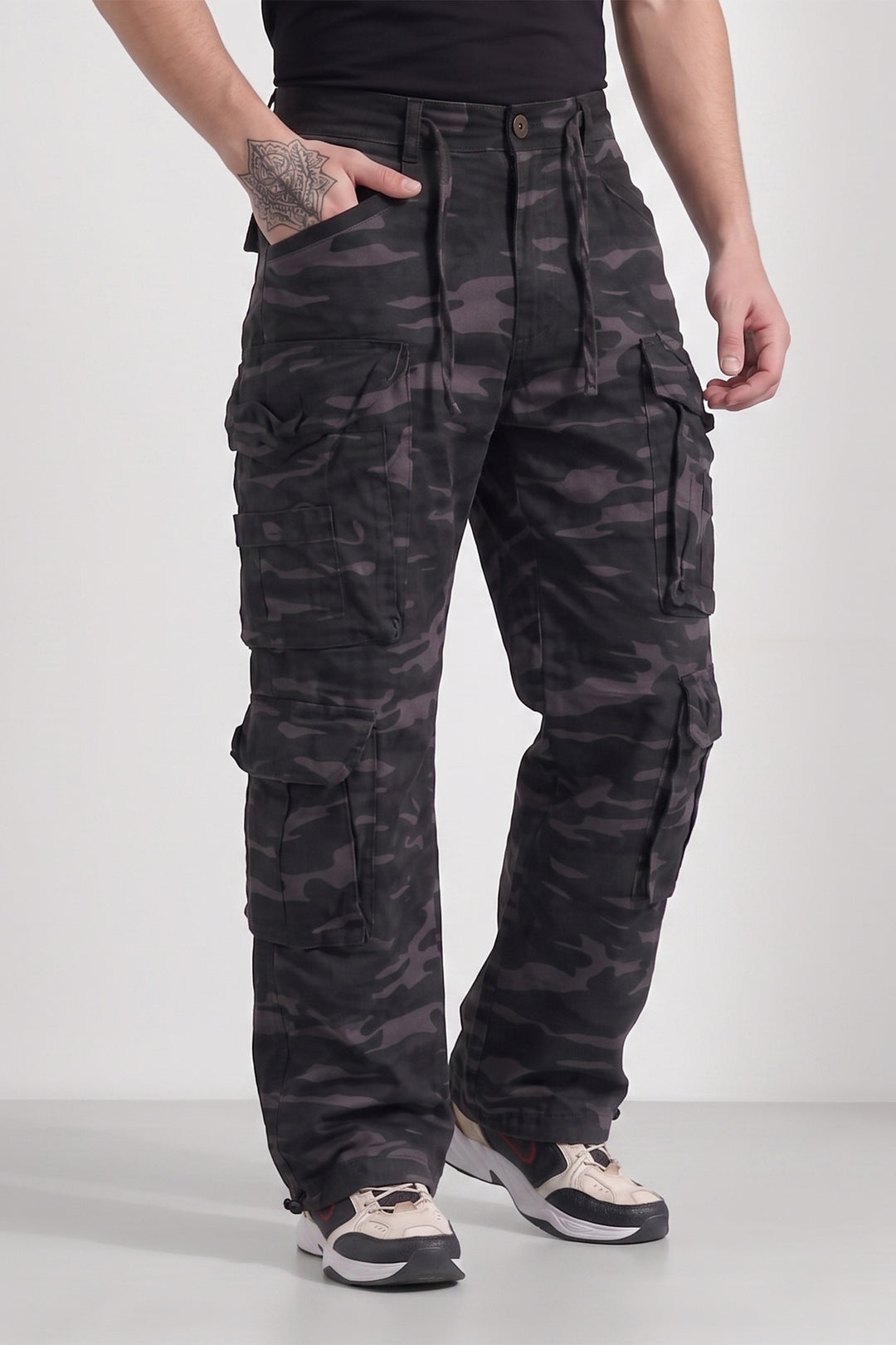 8 Pocket Military Style Camouflage Cargo Pants for Men