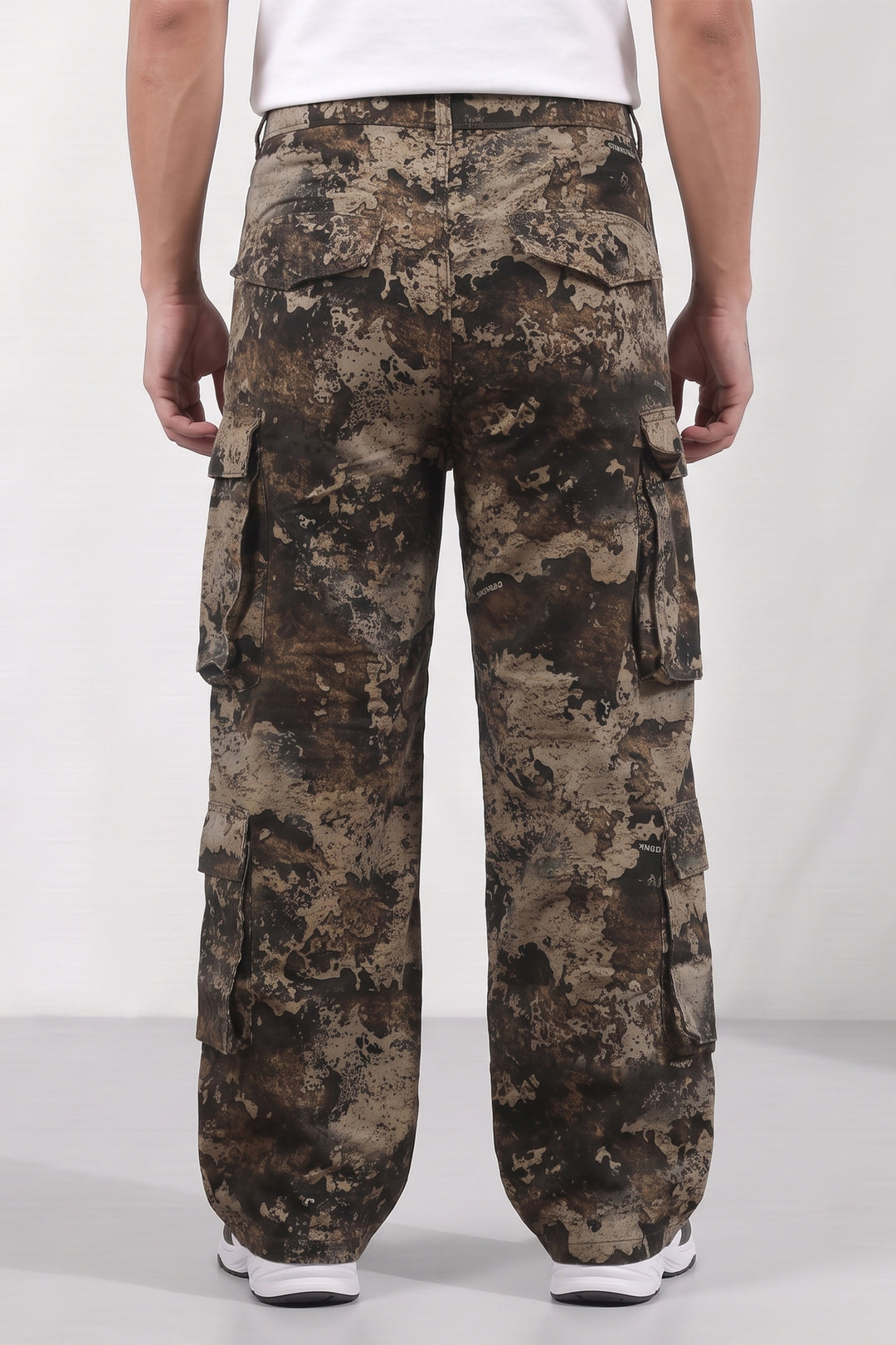 8 Pocket Military Style Camouflage Cargo Pants for Men