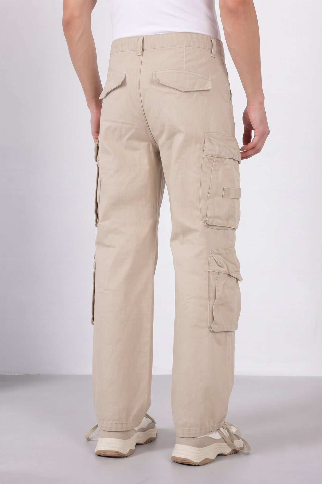 Cream Mens Solid 8-Pocket Cotton Cargo Pant