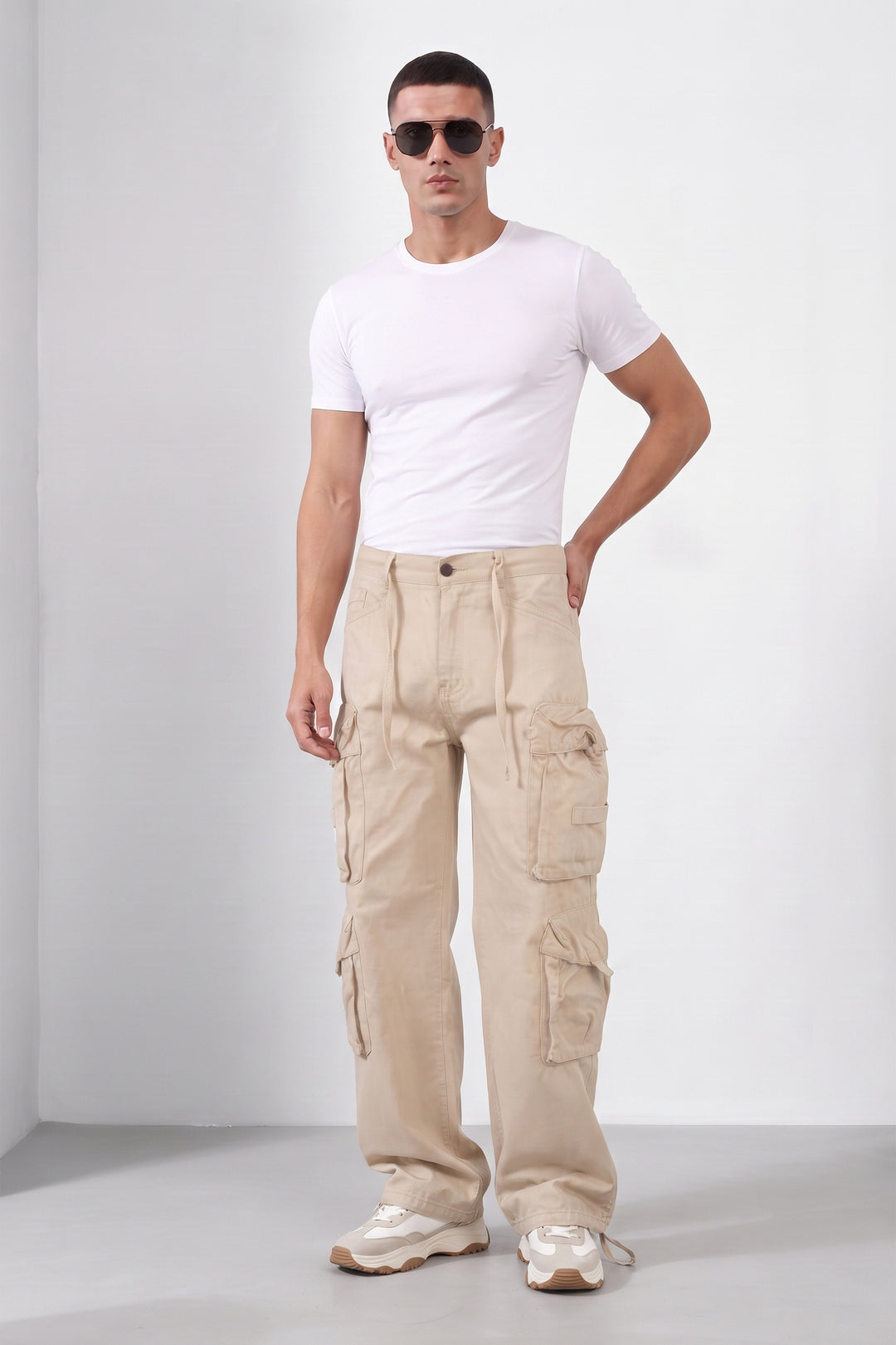 Cream Mens Solid 8-Pocket Cotton Cargo Pant