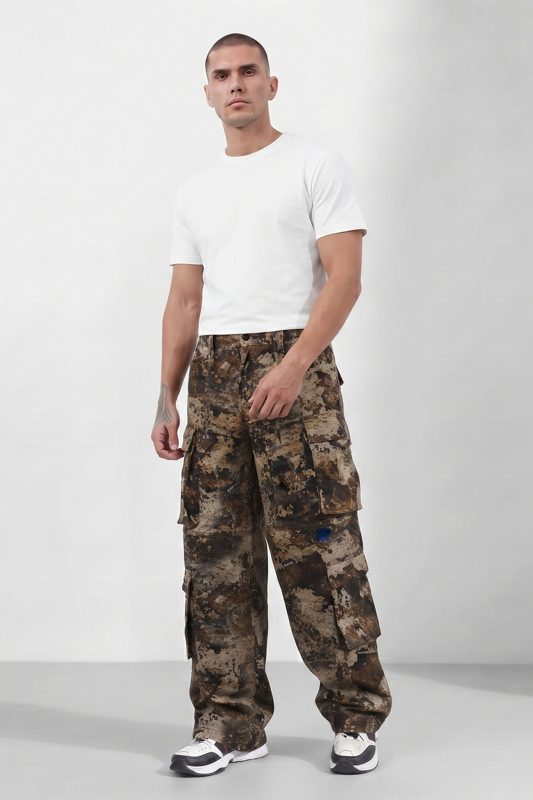 8 Pocket Military Style Camouflage Cargo Pants for Men