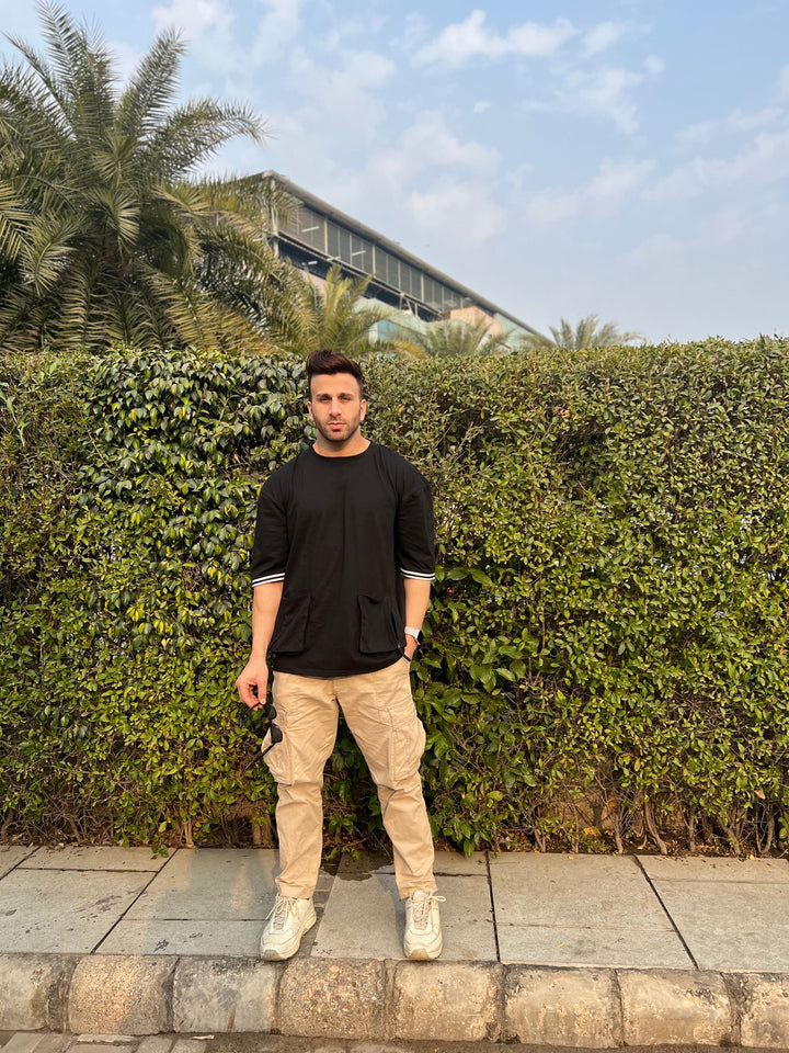 Black Oversized Pocket T-Shirt