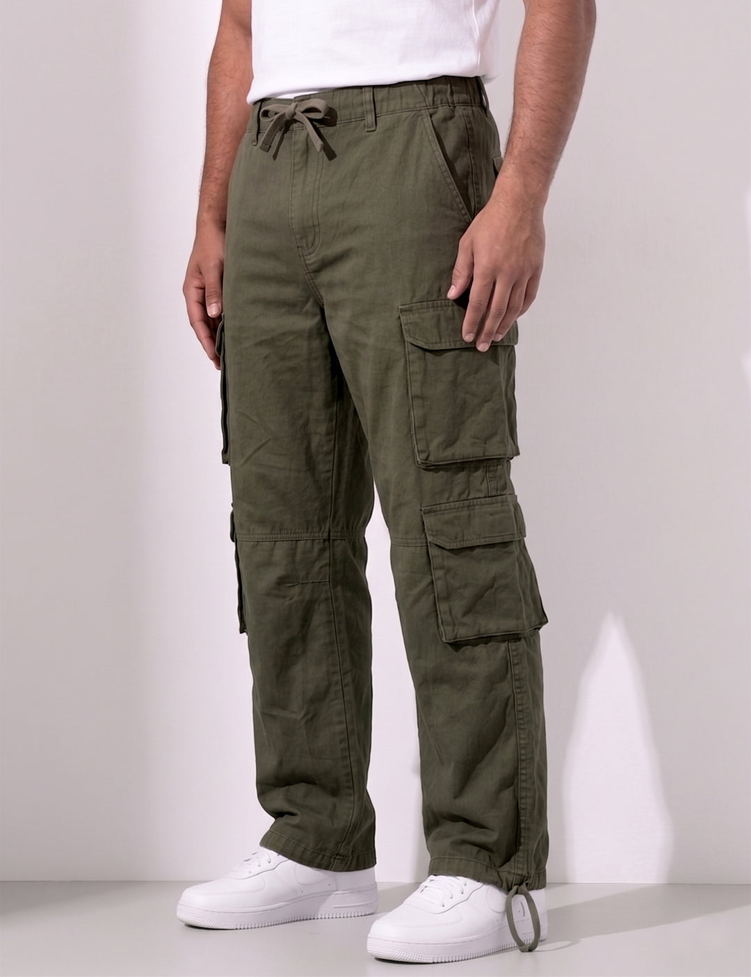 Olive Green Men Elasticated Waist Drawstring Closure Cargo Pant