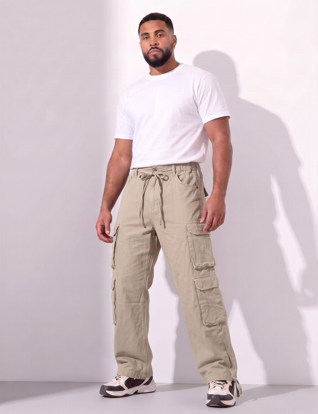 Men Elasticated Waist Drawstring Closure Cargo Pant