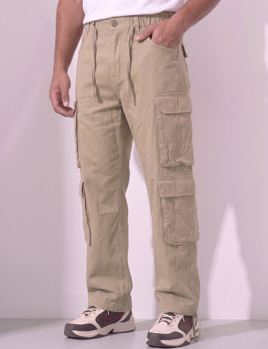 Men Elasticated Waist Drawstring Closure Cargo Pant