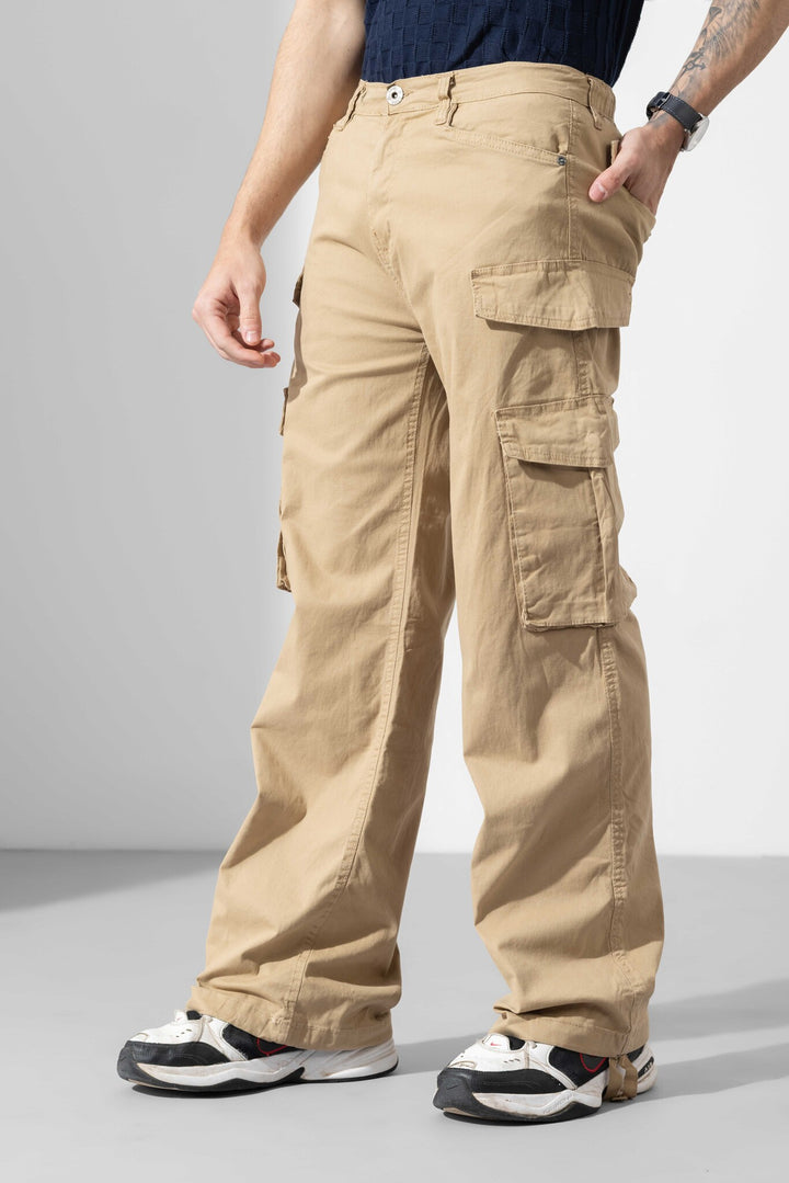 Beige Men Multipocket Solid Cargo Pant