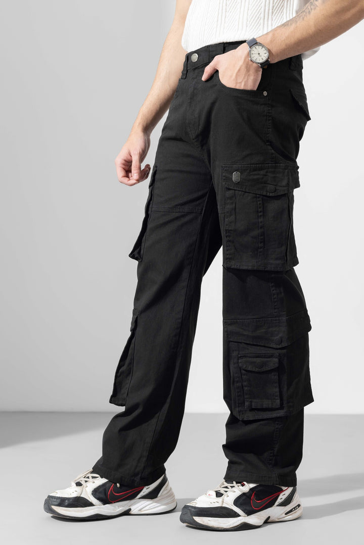 Black Men Multi Pocket Solid Cargo Pant