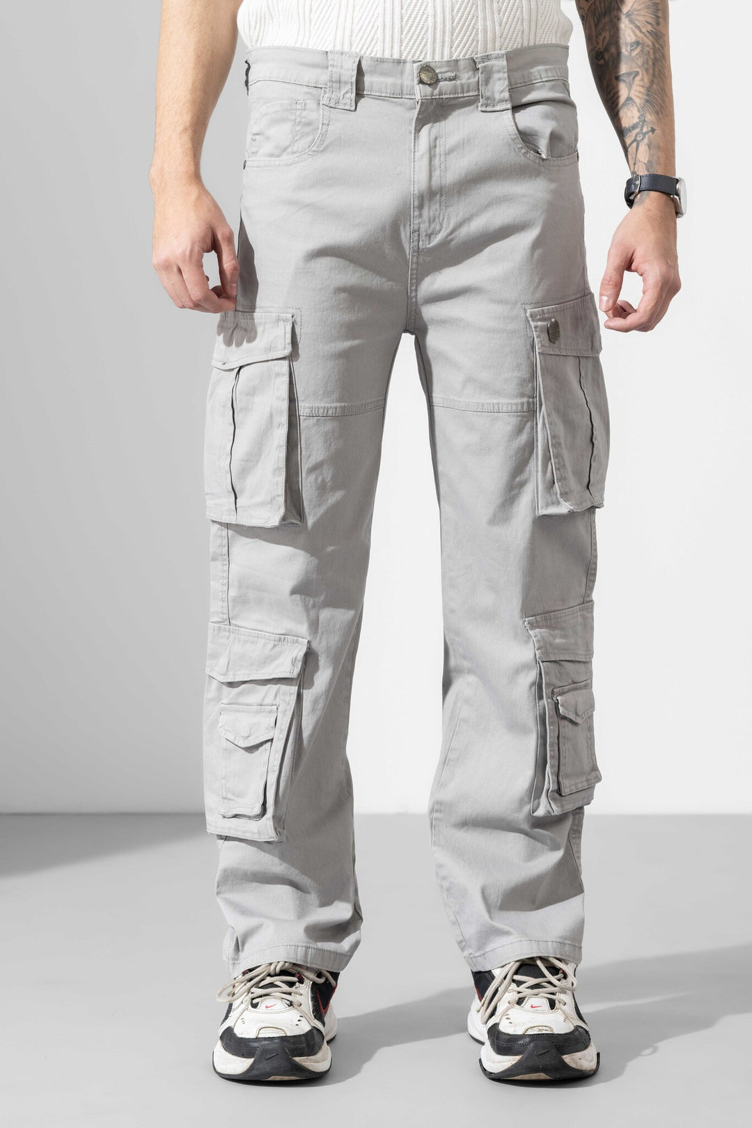 Light Grey Men Multi Pocket Solid Cargo Pant