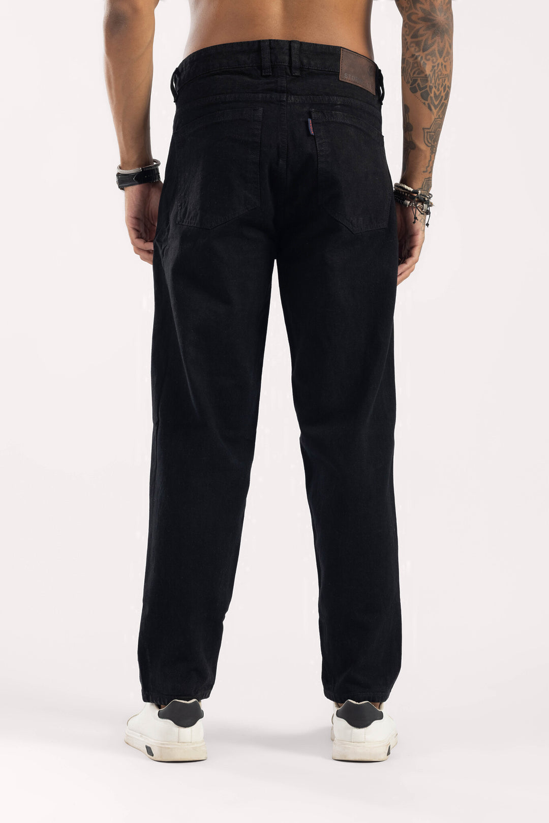 Black Mom Fit Washed Denim