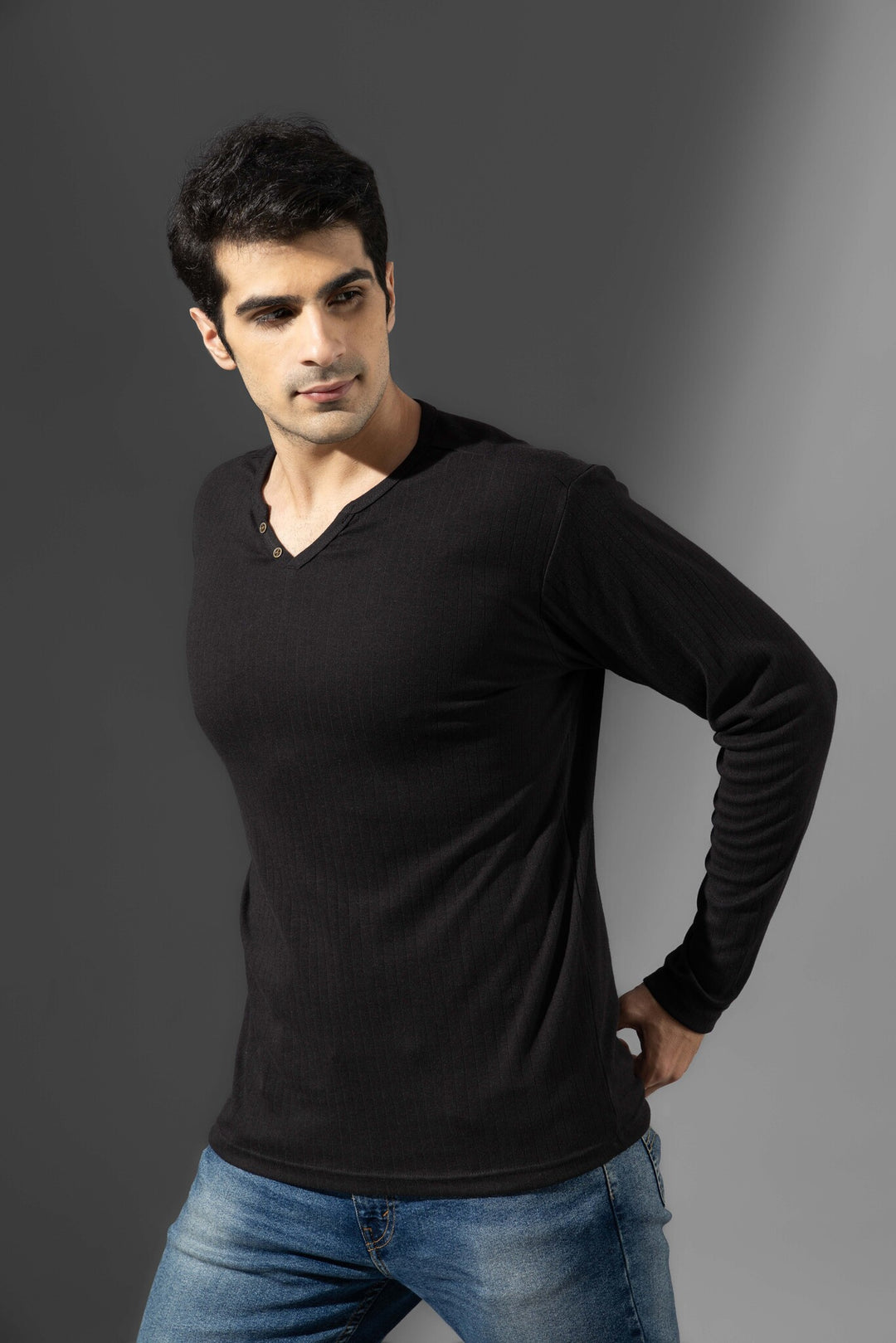 Black open Drop Needle Henley T-Shirt