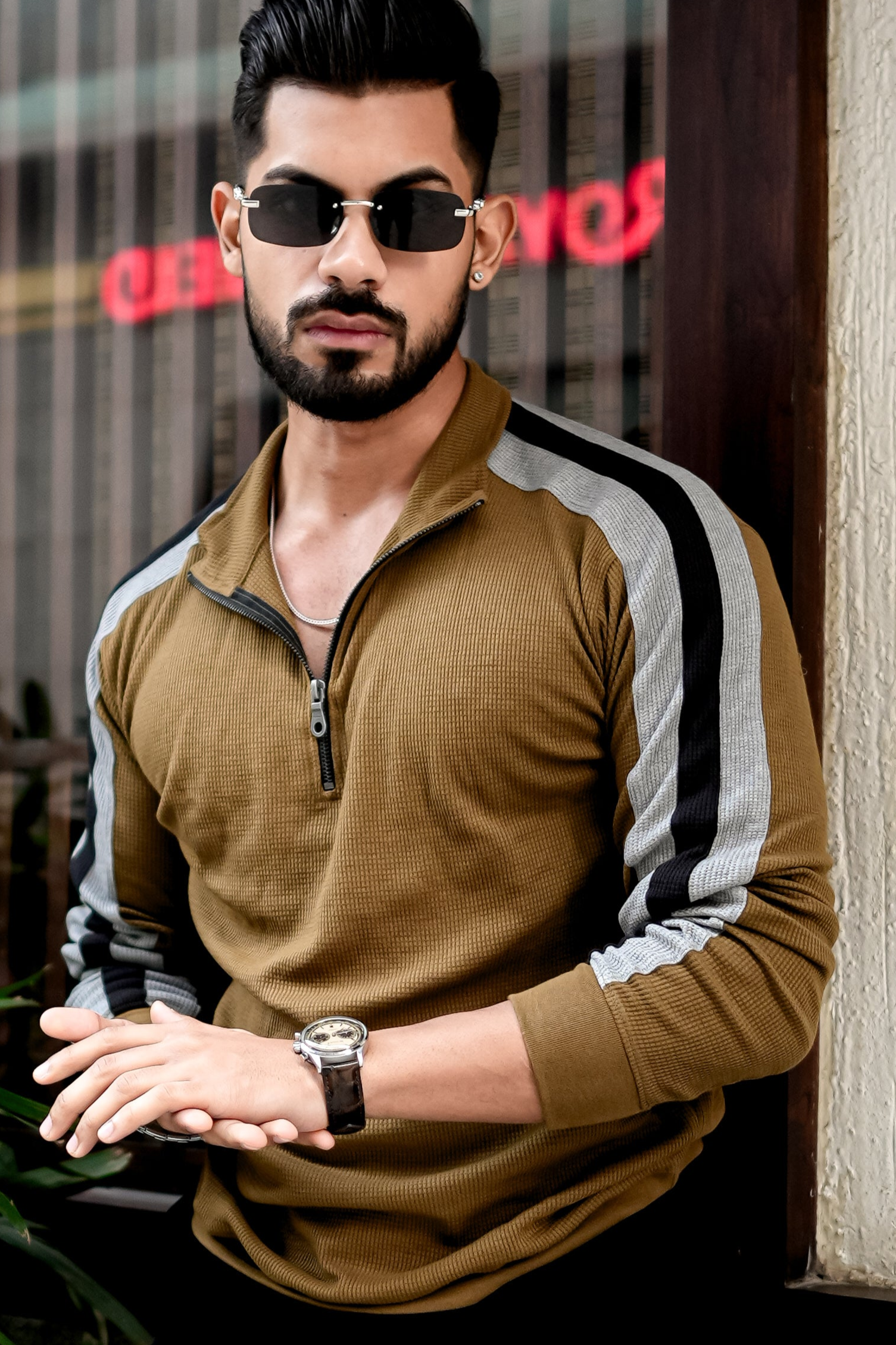 Olive Green Color Block Waffle Zipper T-Shirt