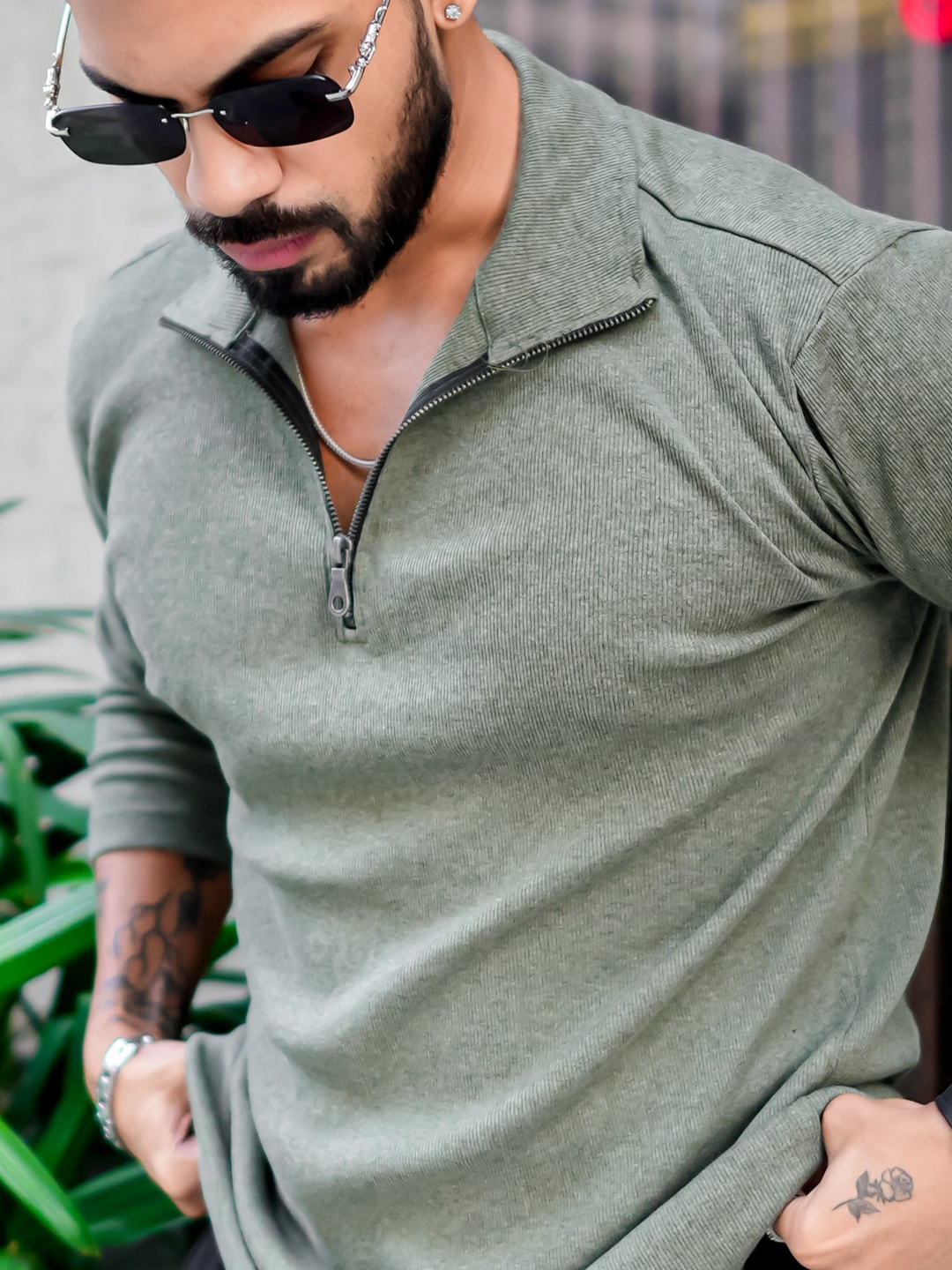 Green Rib Zipper Self Design T-Shirt