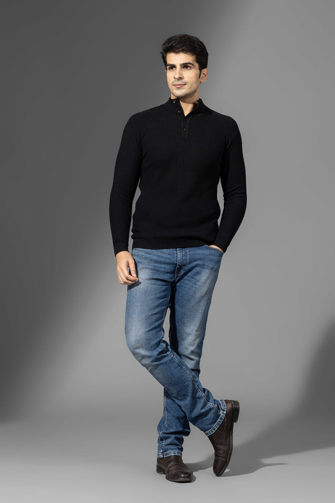 Black Full Sleeves Premium Pullover