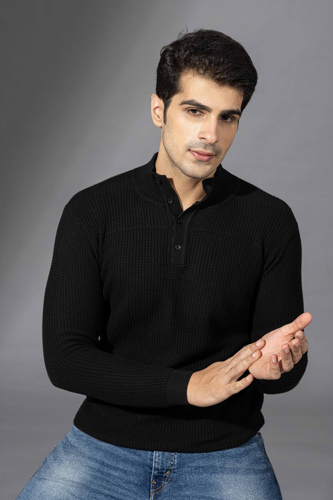 Black Full Sleeves Premium Pullover