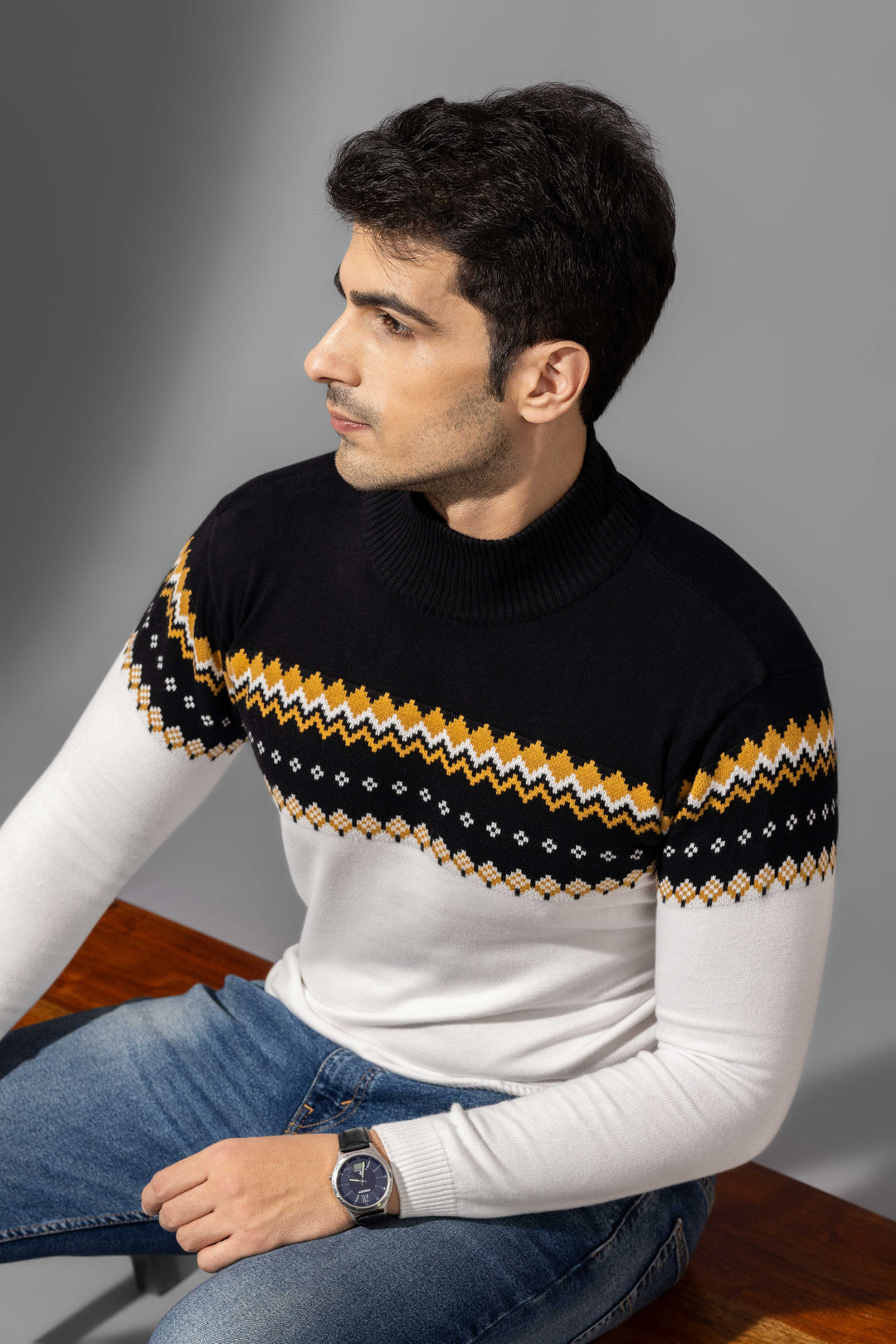 Black White Premium FlatKnit Round Pullover