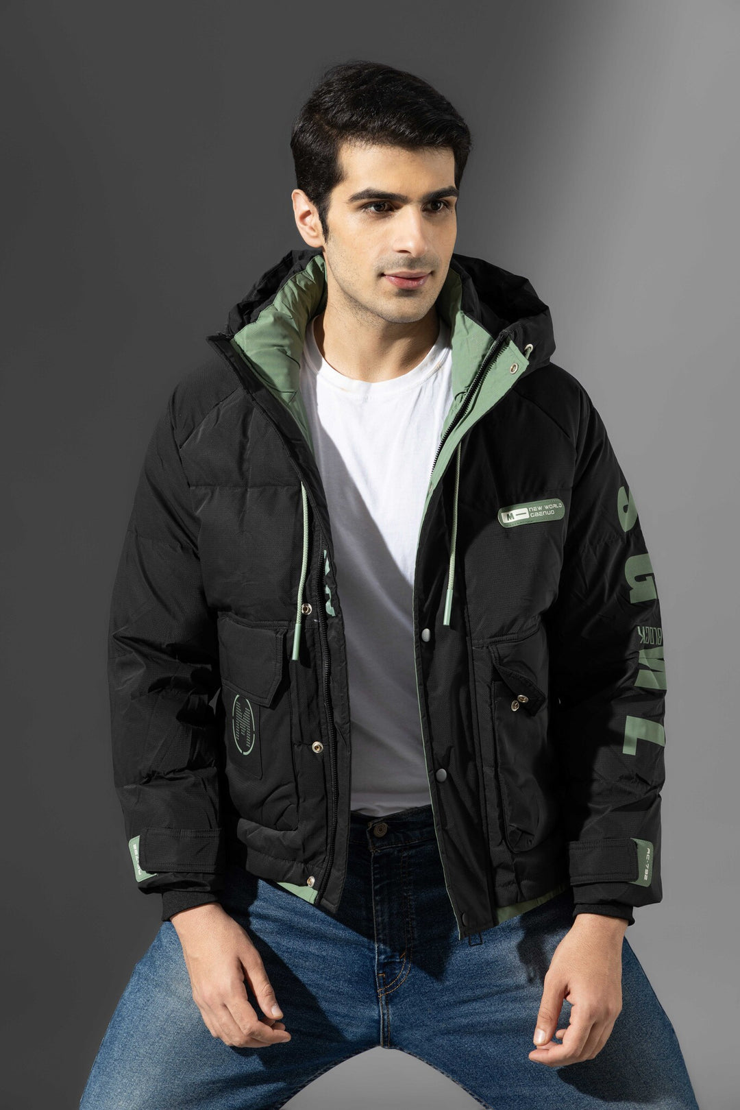 Black Men High Neck Heavy Winter Jacket