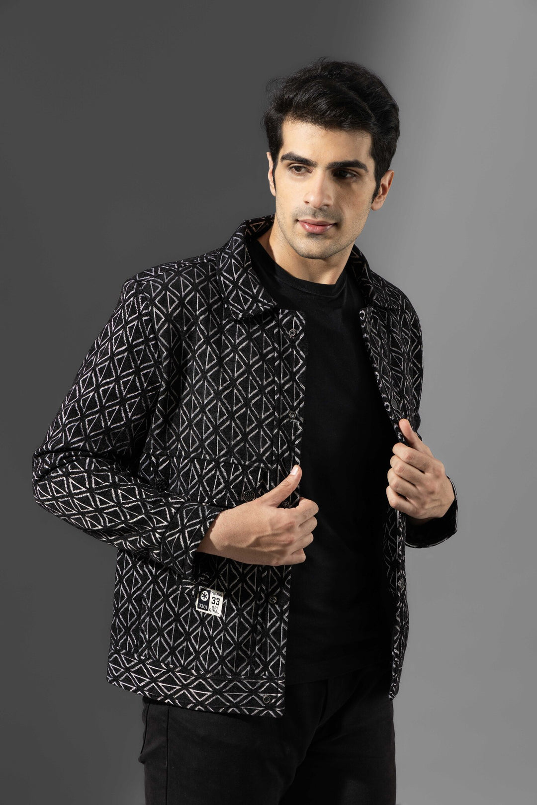 Black Spread Collar Full Sleeve Winter Jacket