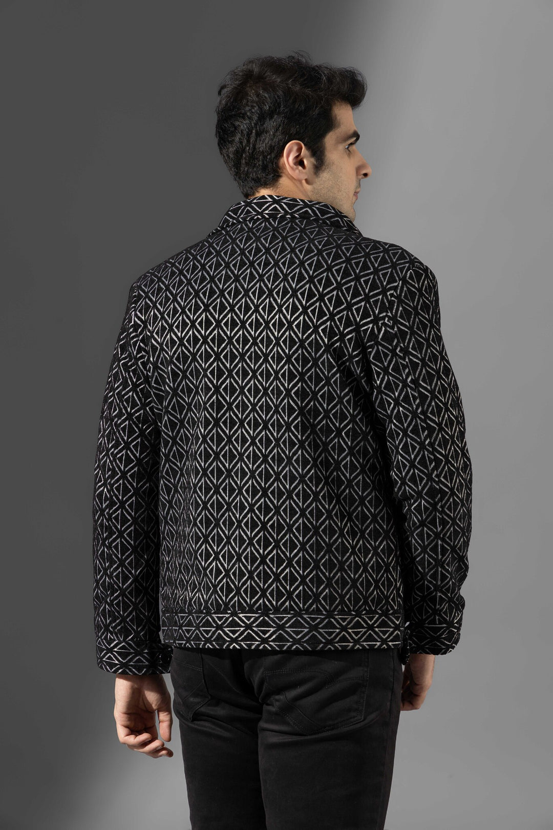 Black Spread Collar Full Sleeve Winter Jacket