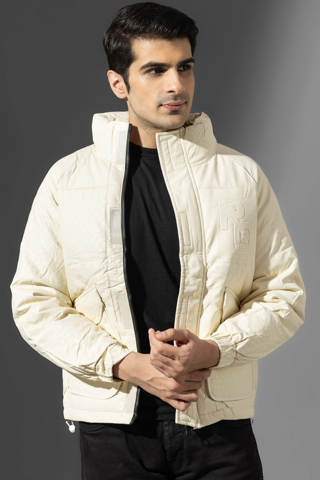 Cream High Neck Full Sleeve Winter Heavy Jacket with fur detailing on neck