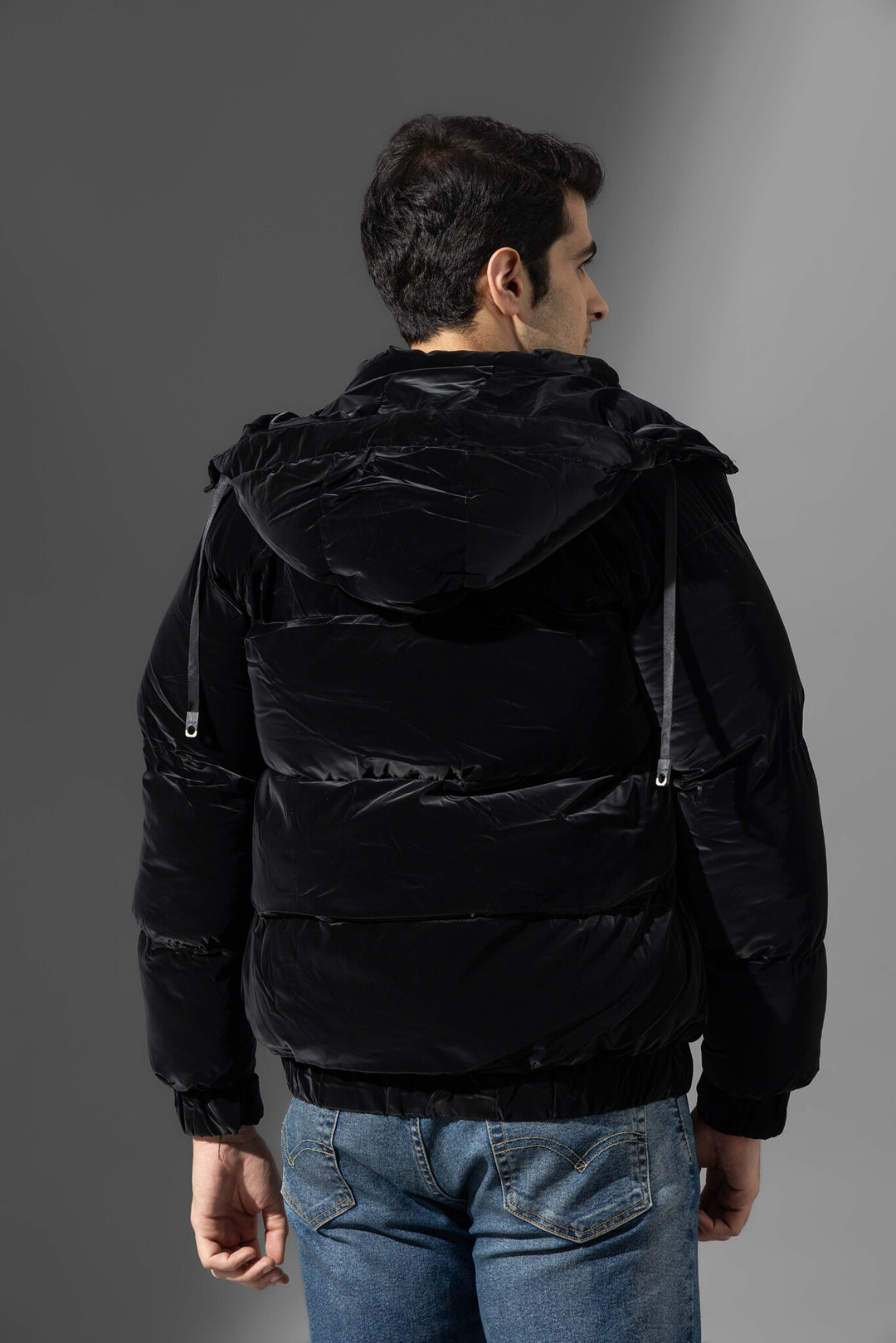 Black Full Sleeve Men Heavy Jacket