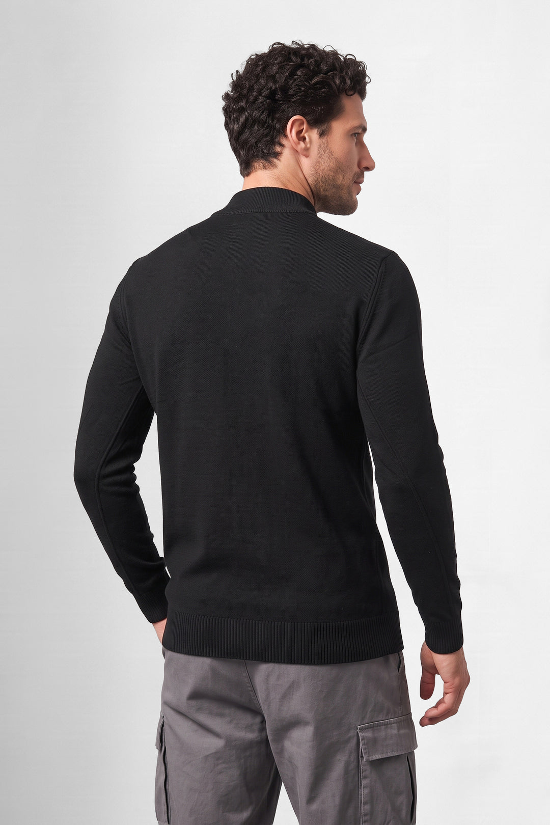 Black High Neck Full Sleeve Knitted Sweater