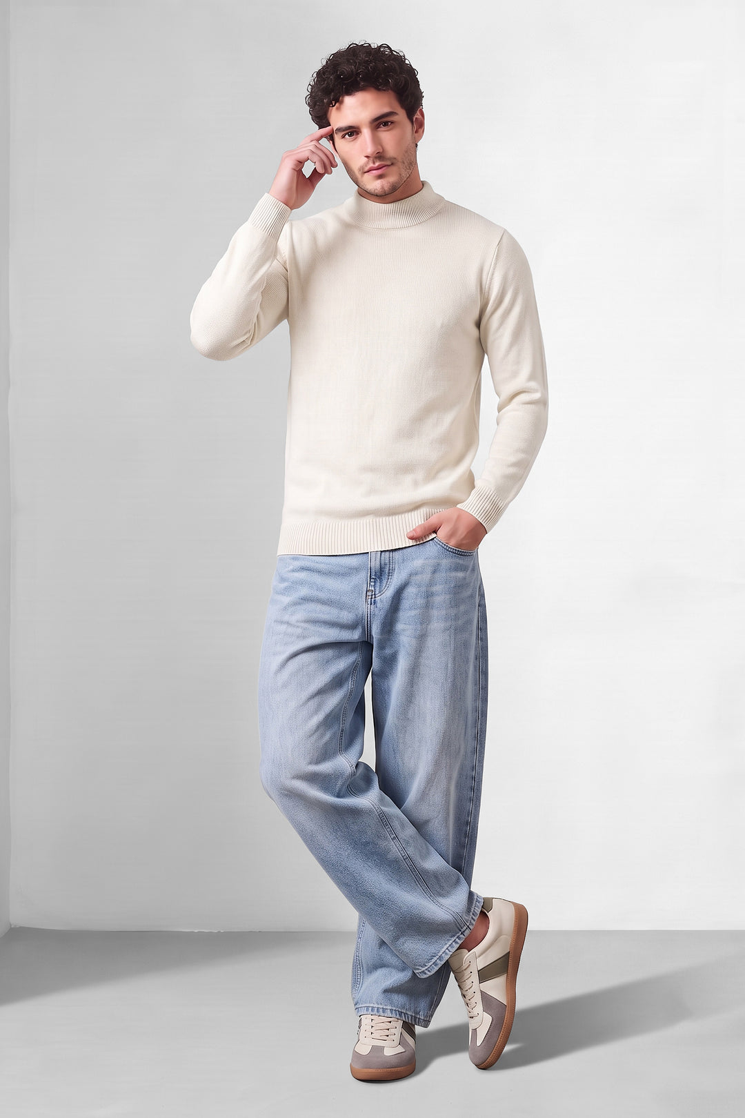 White Mock Neck Full Sleeve Pullover