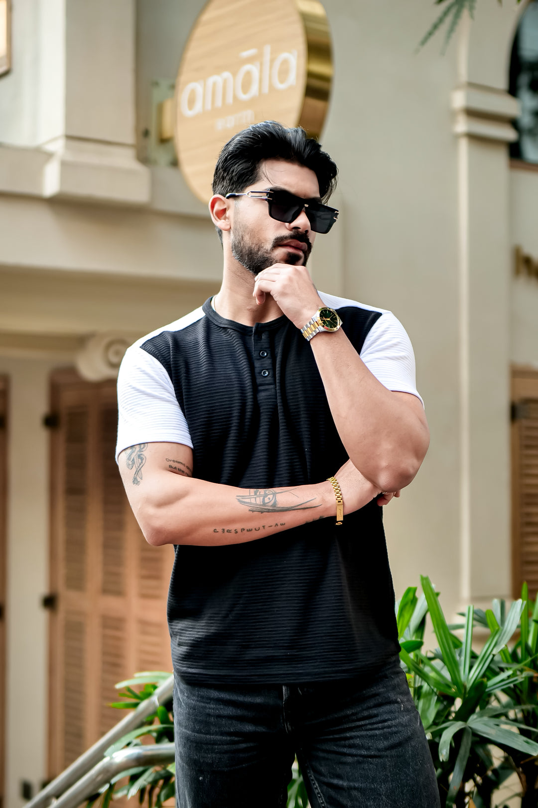 Black Self Design Colorblock Henley T-Shirt