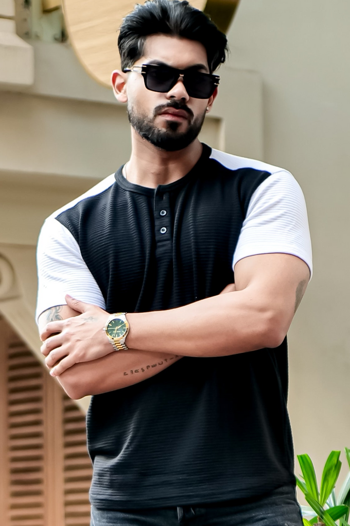 Black Self Design Colorblock Henley T-Shirt