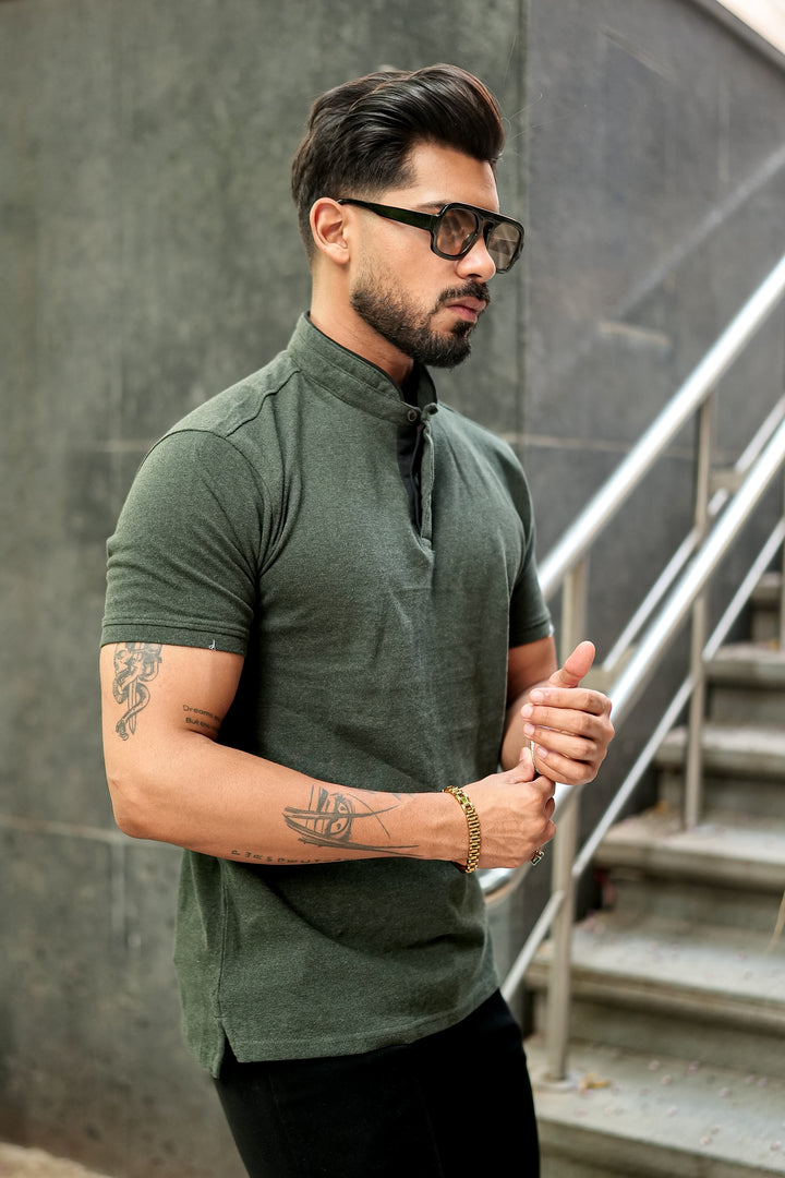Dark Green Mandarin Collar Tinted Fabric Henley T-Shirt