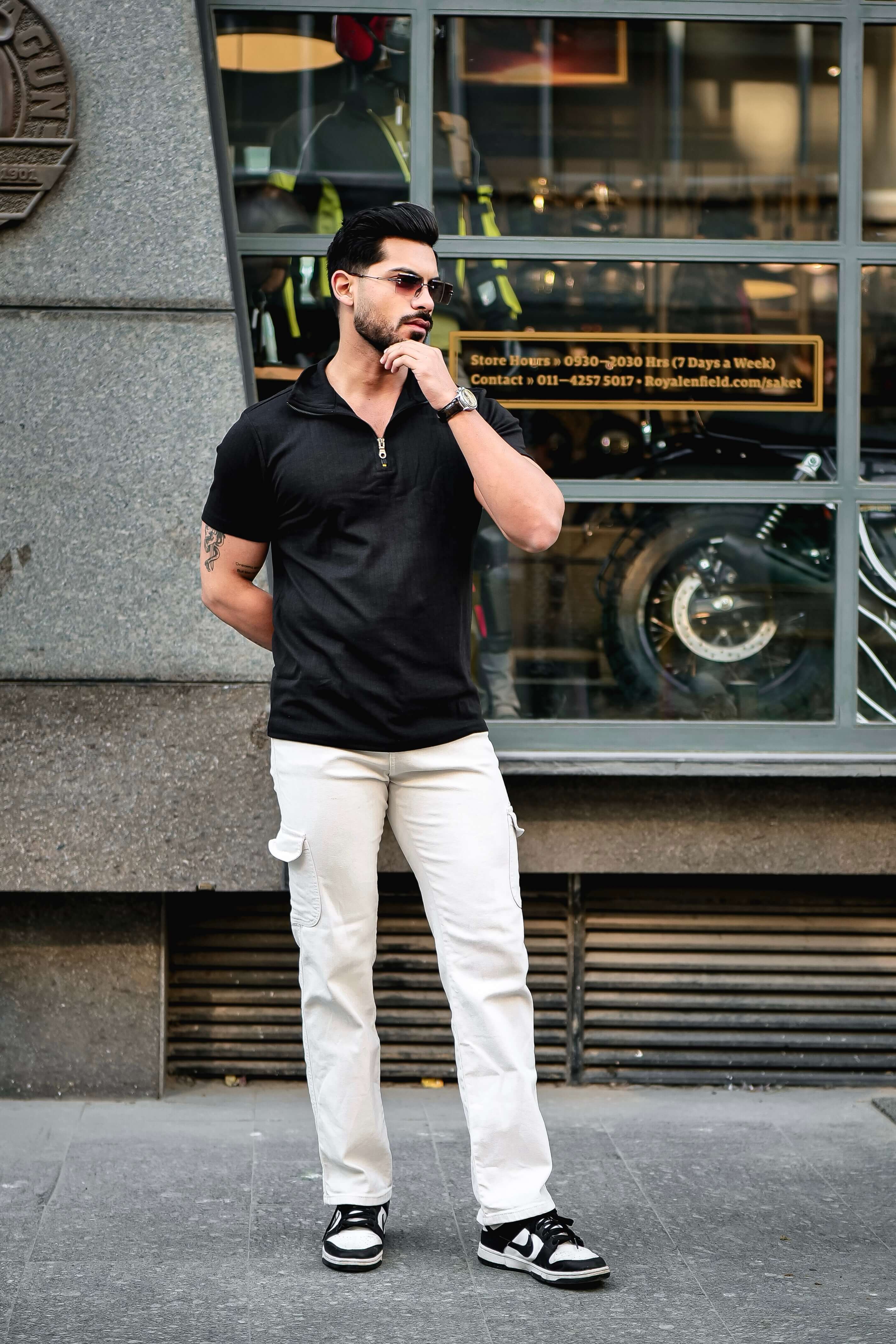 Black Drop Needle Zipper T-Shirt