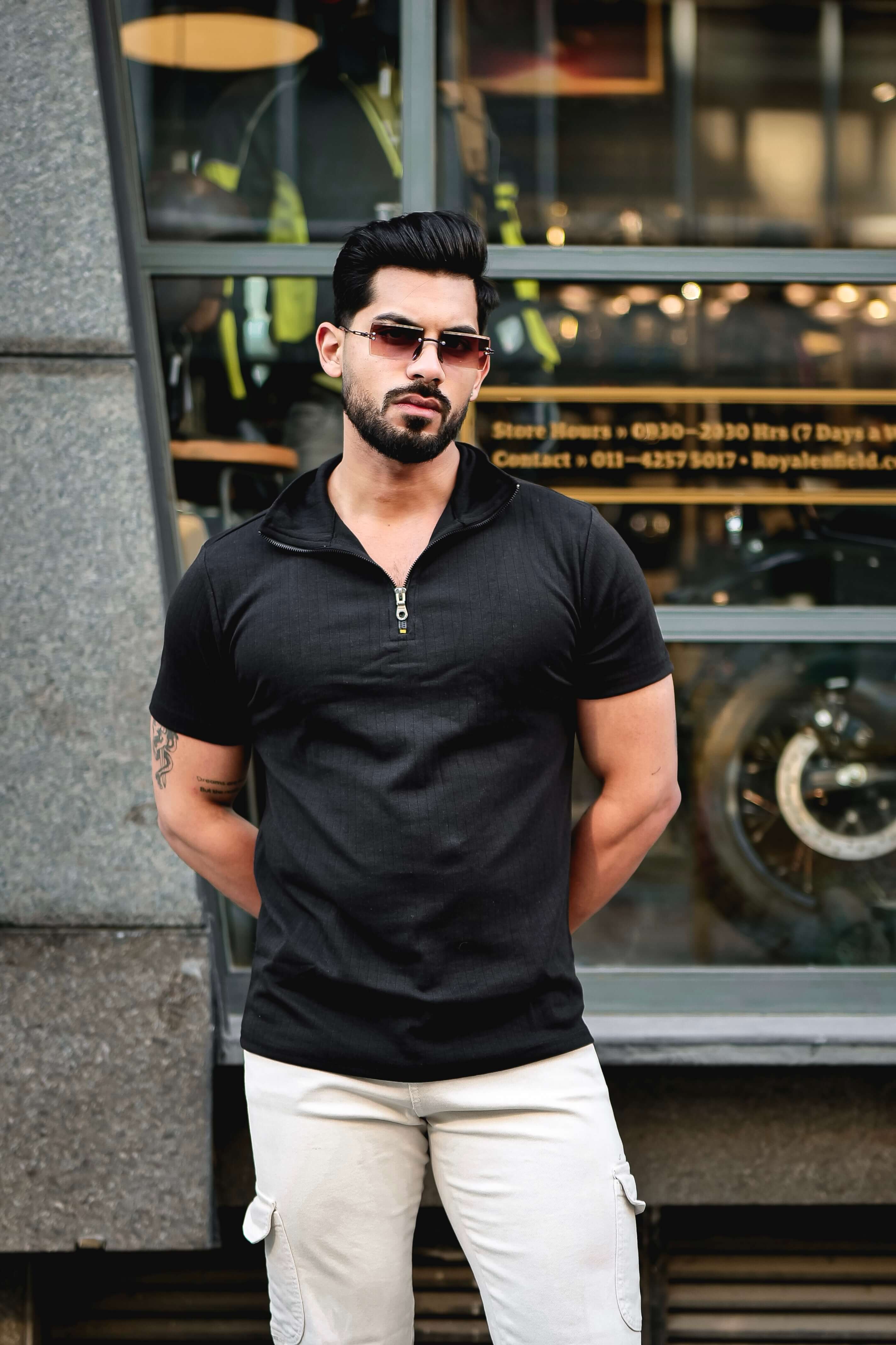 Black Drop Needle Zipper T-Shirt