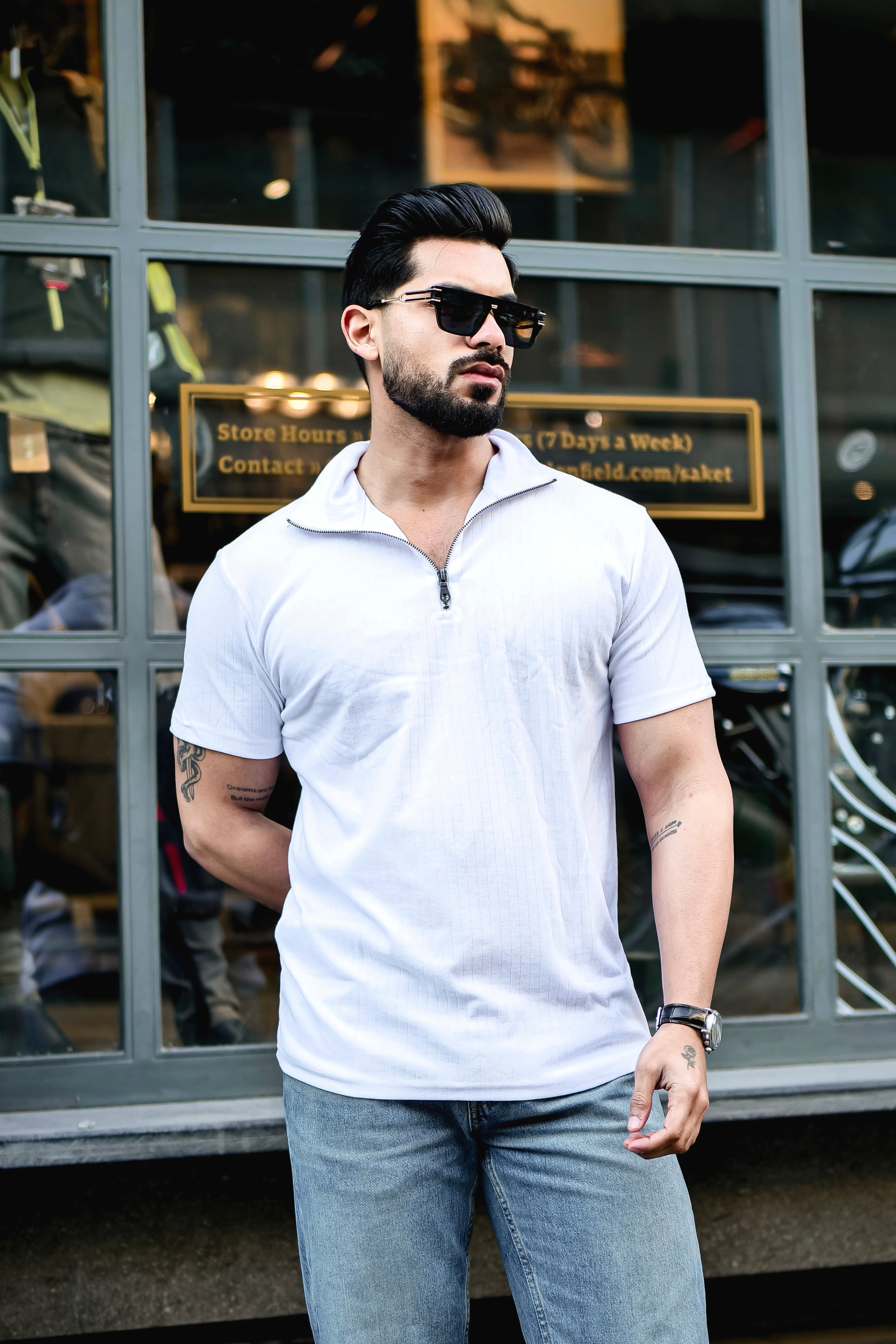 White Self Design Drop Needle Zipper T-Shirt