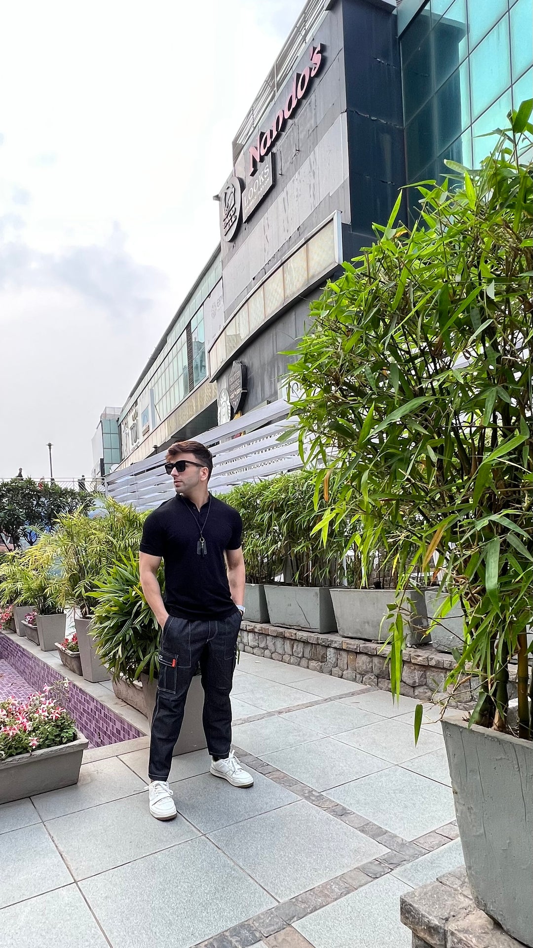 BLACK ELASTICATED DENIM CARGO PANTS