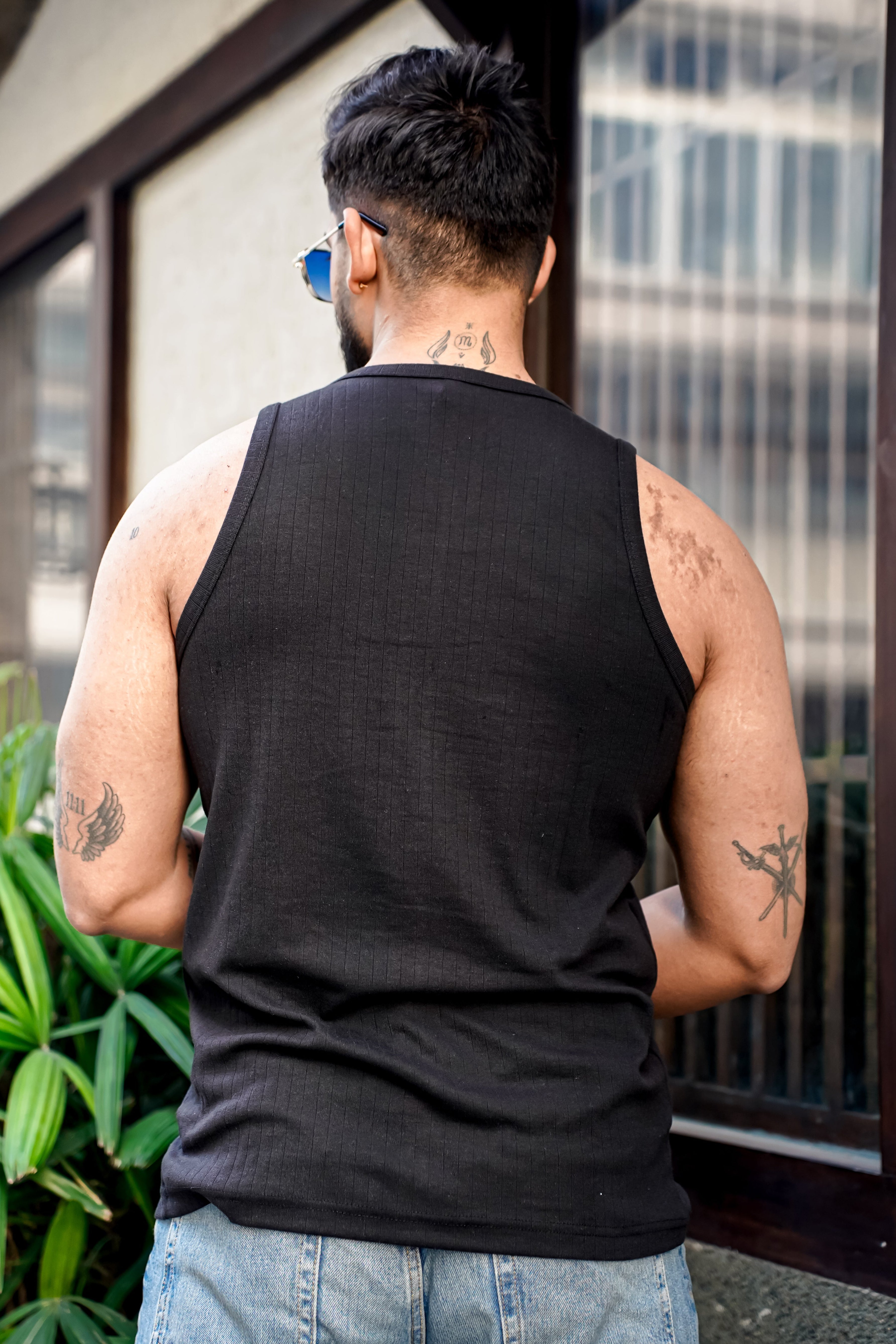 Black Self Design Casual Vest