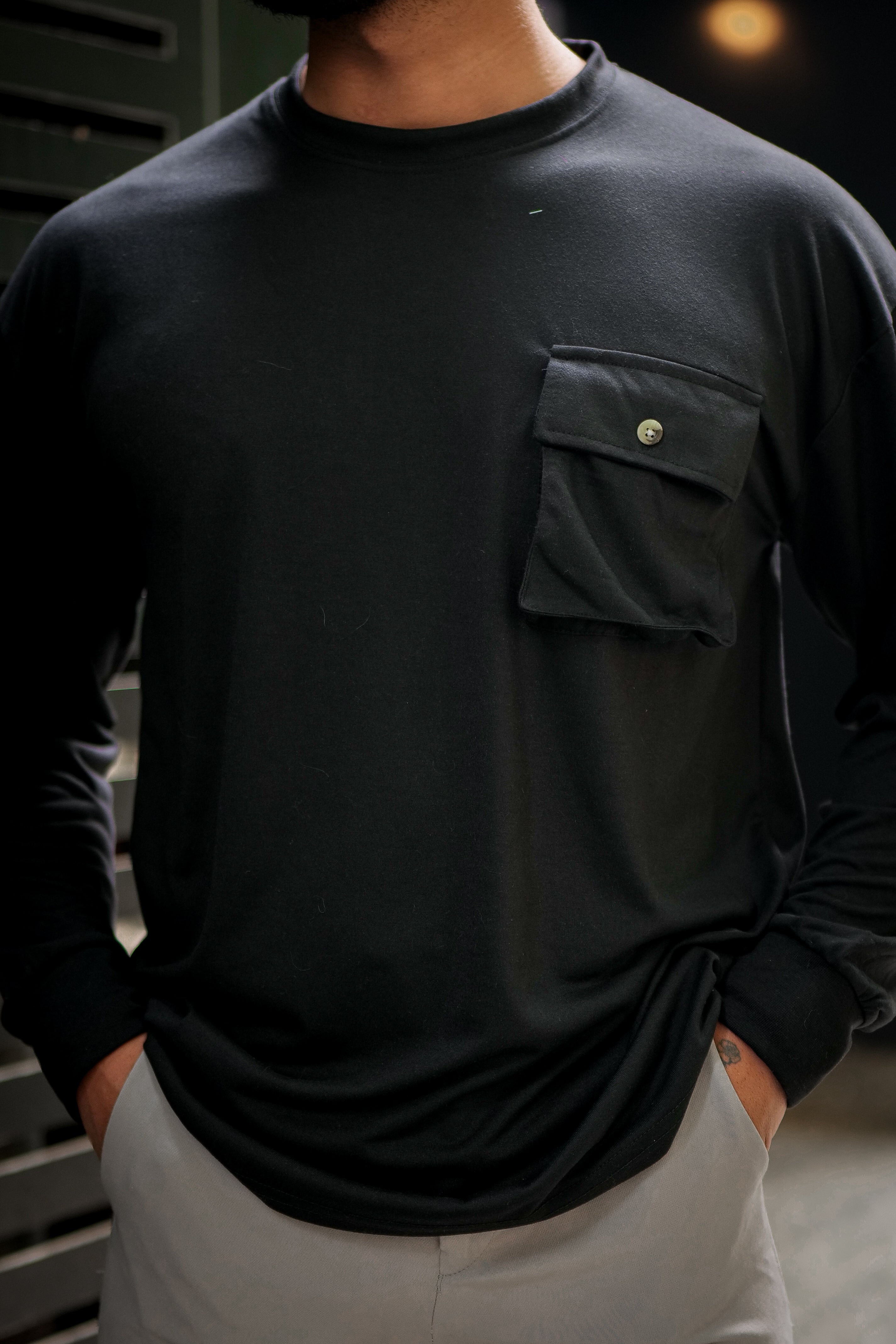 Black Oversized Pocket T-Shirt