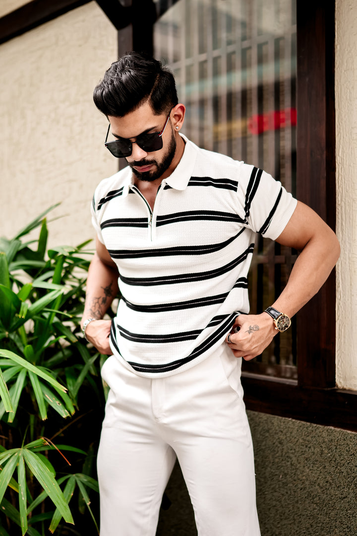 White Embeded Texture Flat Knit Zipper T-Shirt