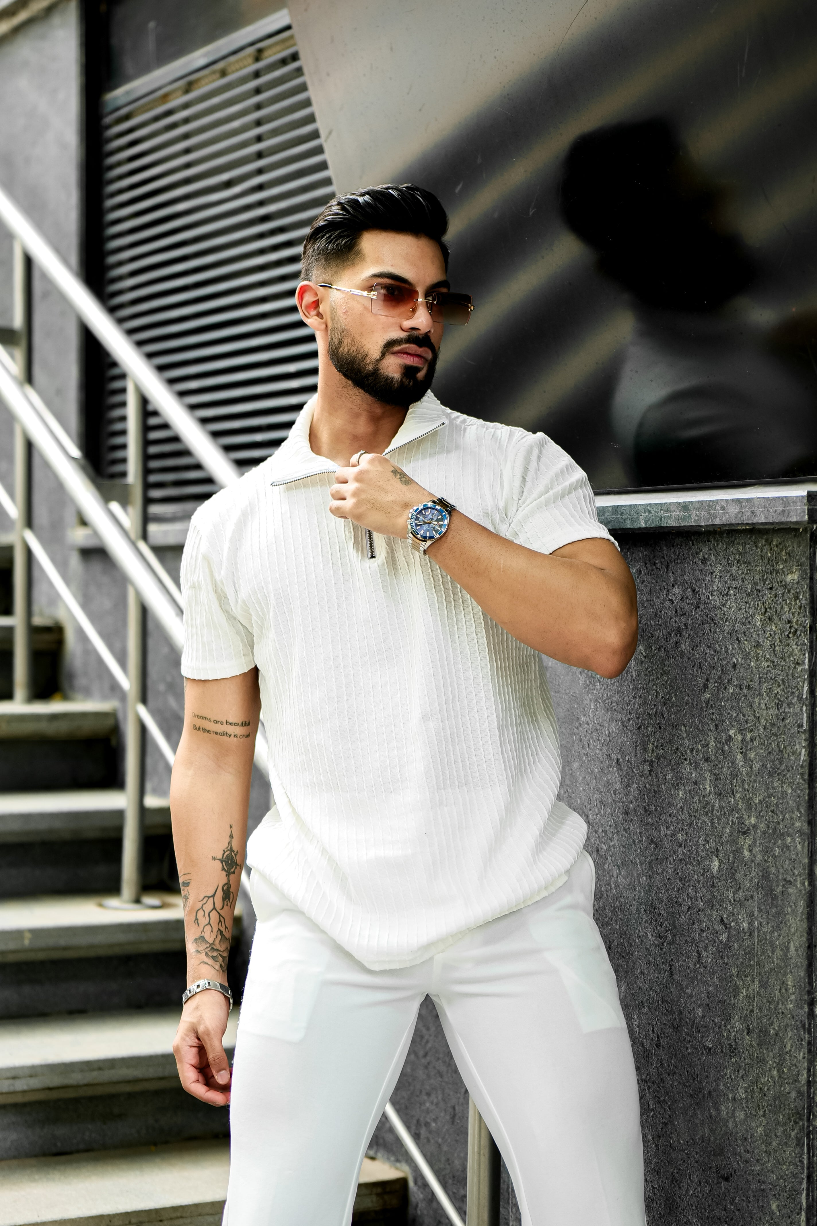White SELF DESIGN TINTED ZIPPER T-SHIRT