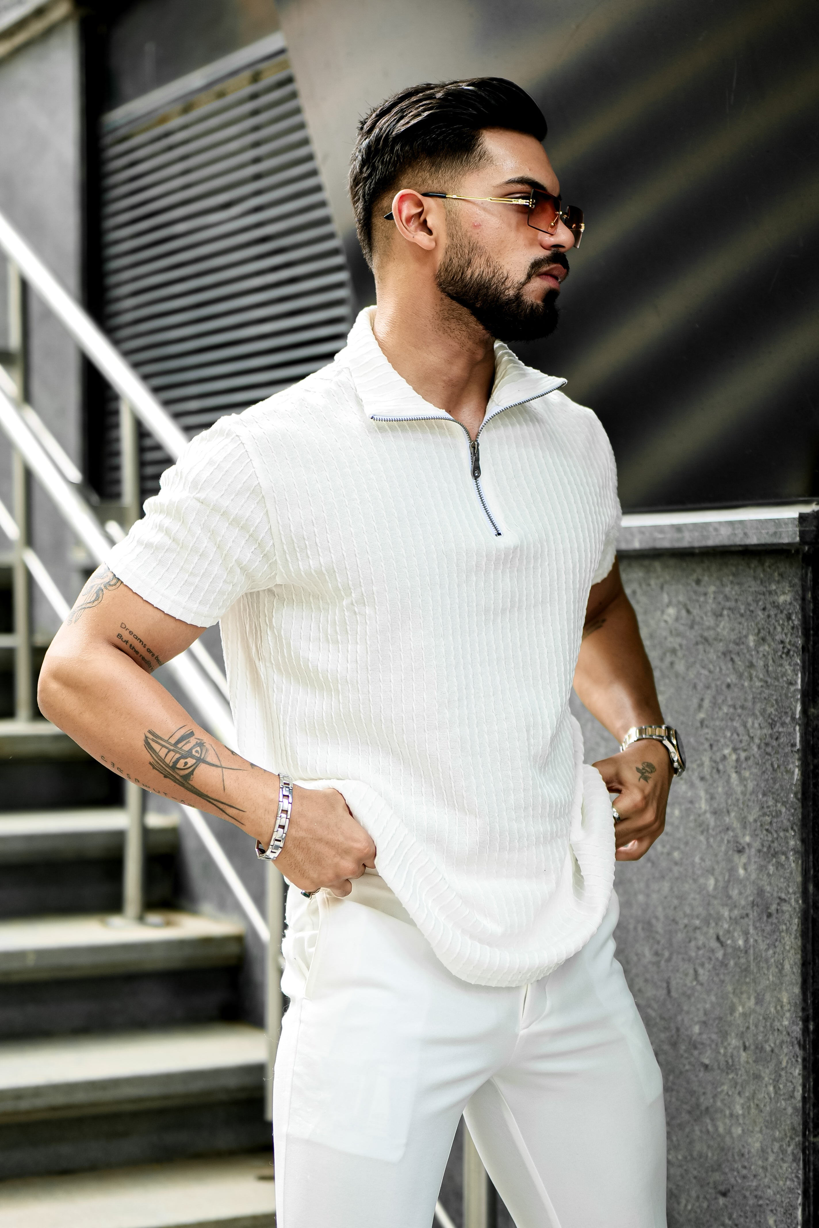 White SELF DESIGN TINTED ZIPPER T-SHIRT