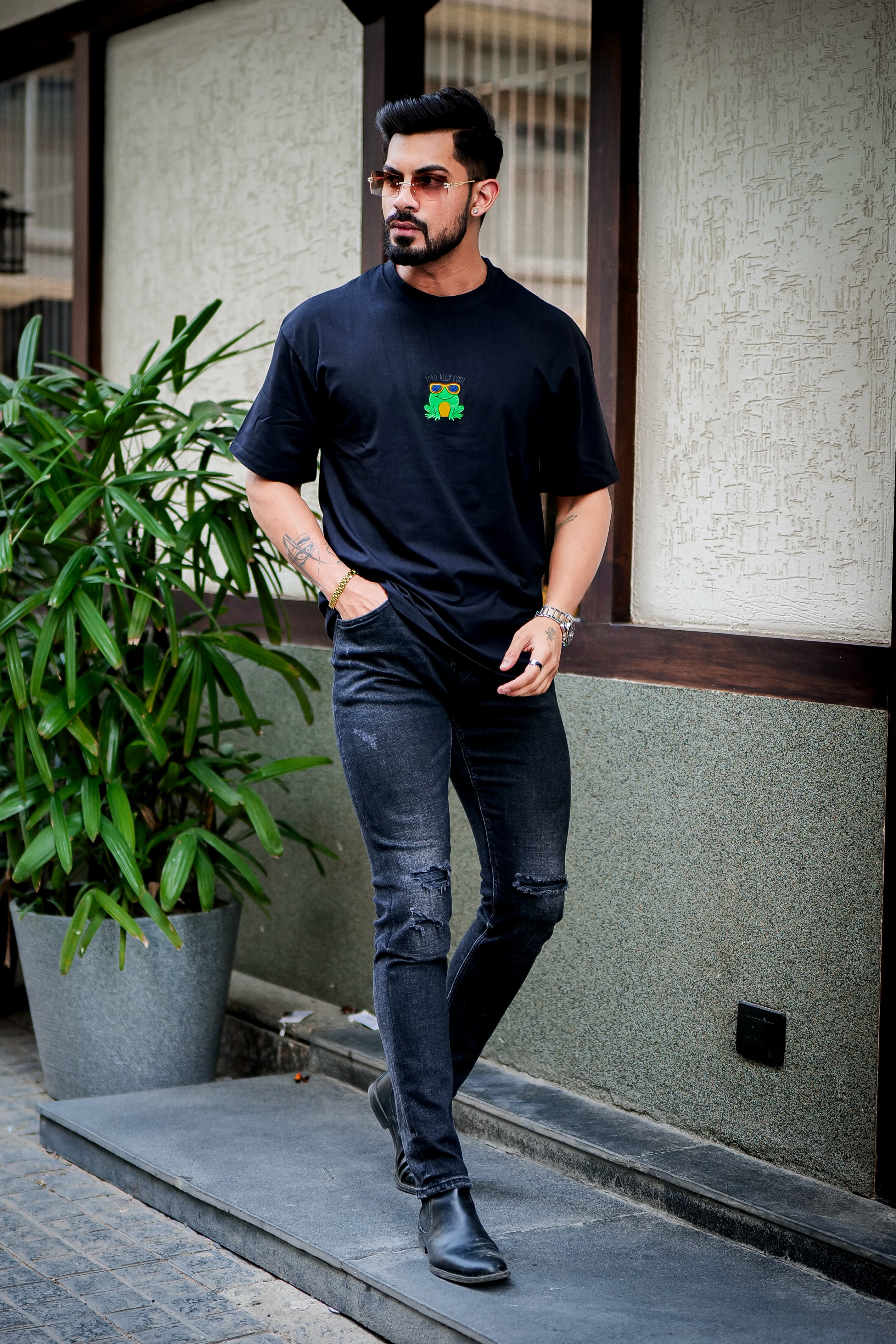 Black Oversized Graphic Print Cotton Lycra T-Shirt