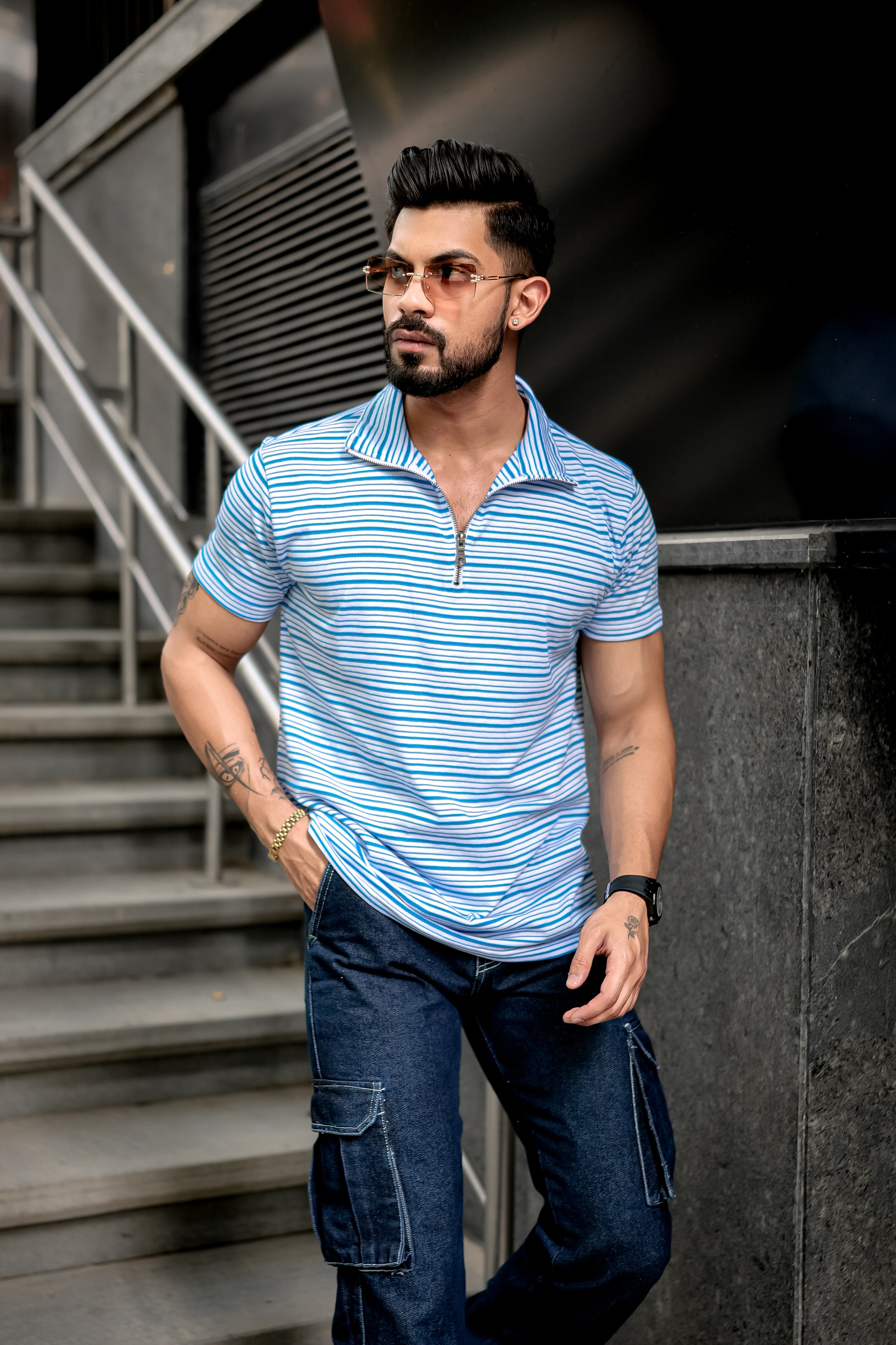 White Blue Stripes Zipper T-Shirt