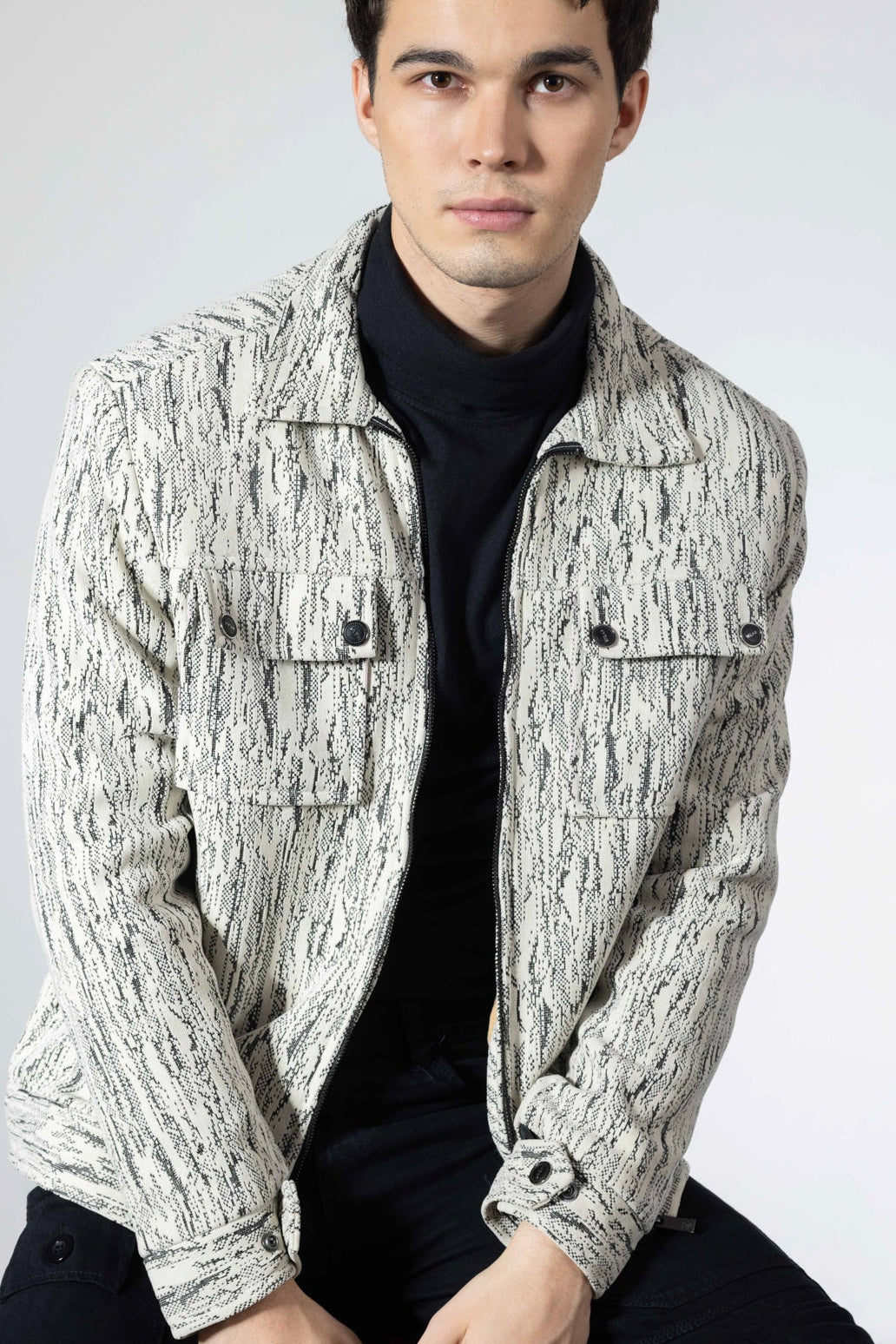 Off White Men Double Pocket Winter Overshirt