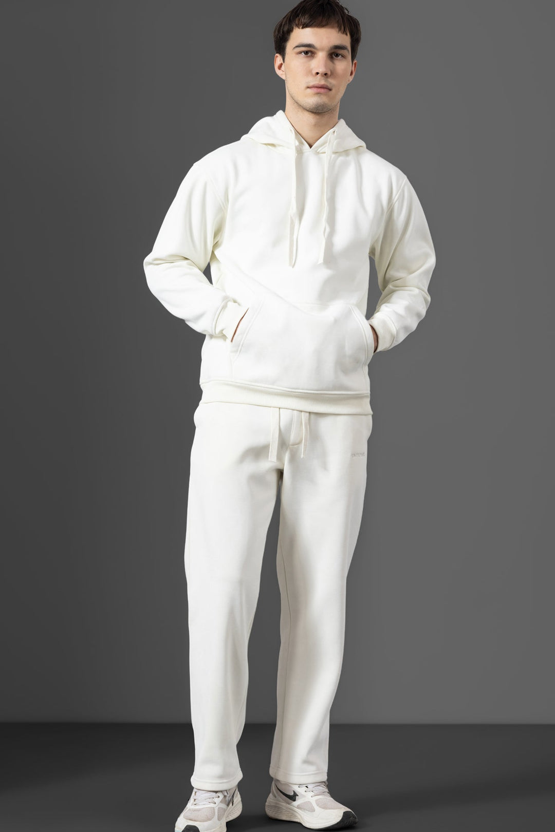 White Heavy Fleece (320gsm) 2-piece Loose Fit hoodie and joggers set