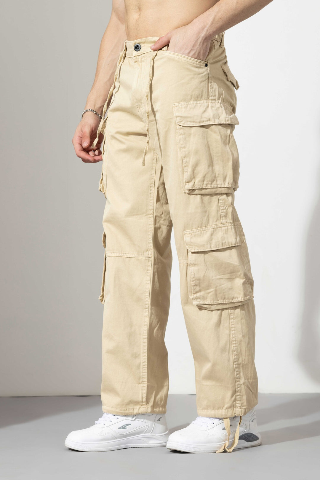 Men Elasticated Waist Drawstring Closure Cargo Pant