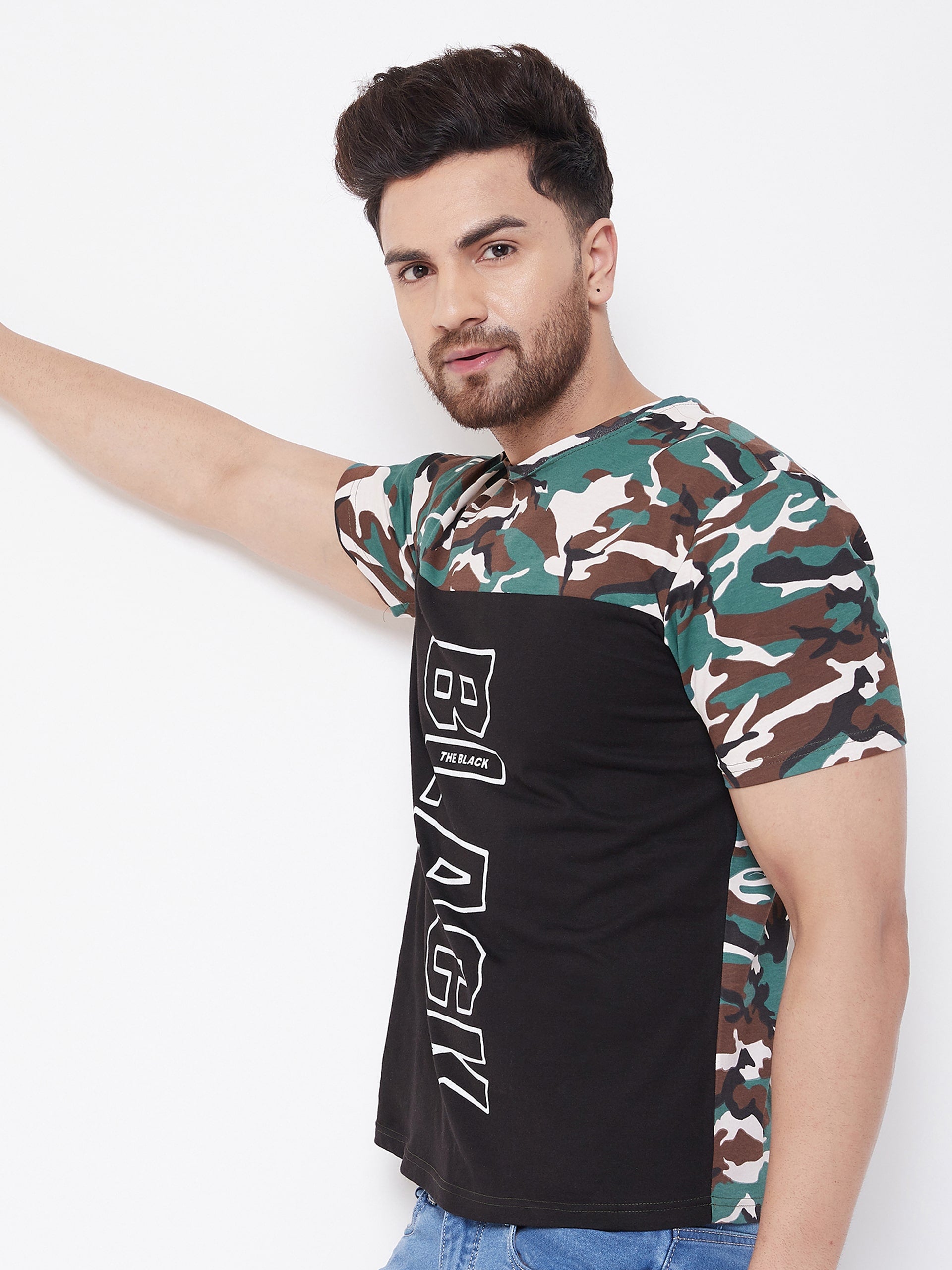 Black/Army Camo Print Men's Half Sleeves Round Neck T-Shirt