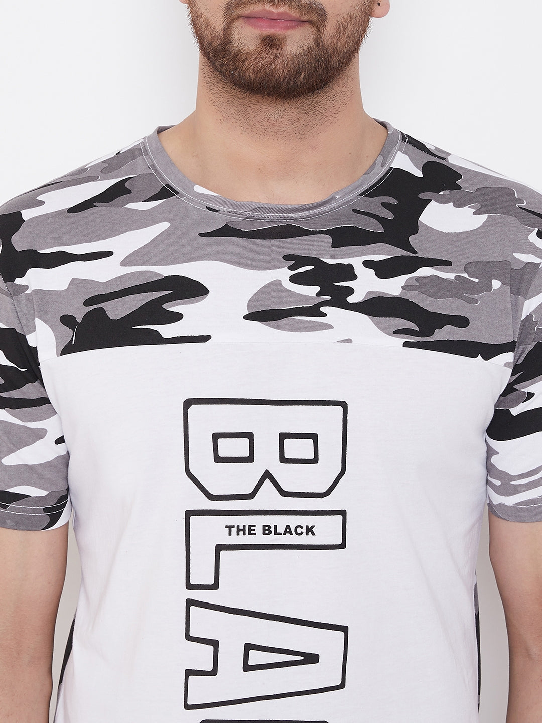 White/Army Camo Print Men's Half Sleeves Round Neck T-Shirt